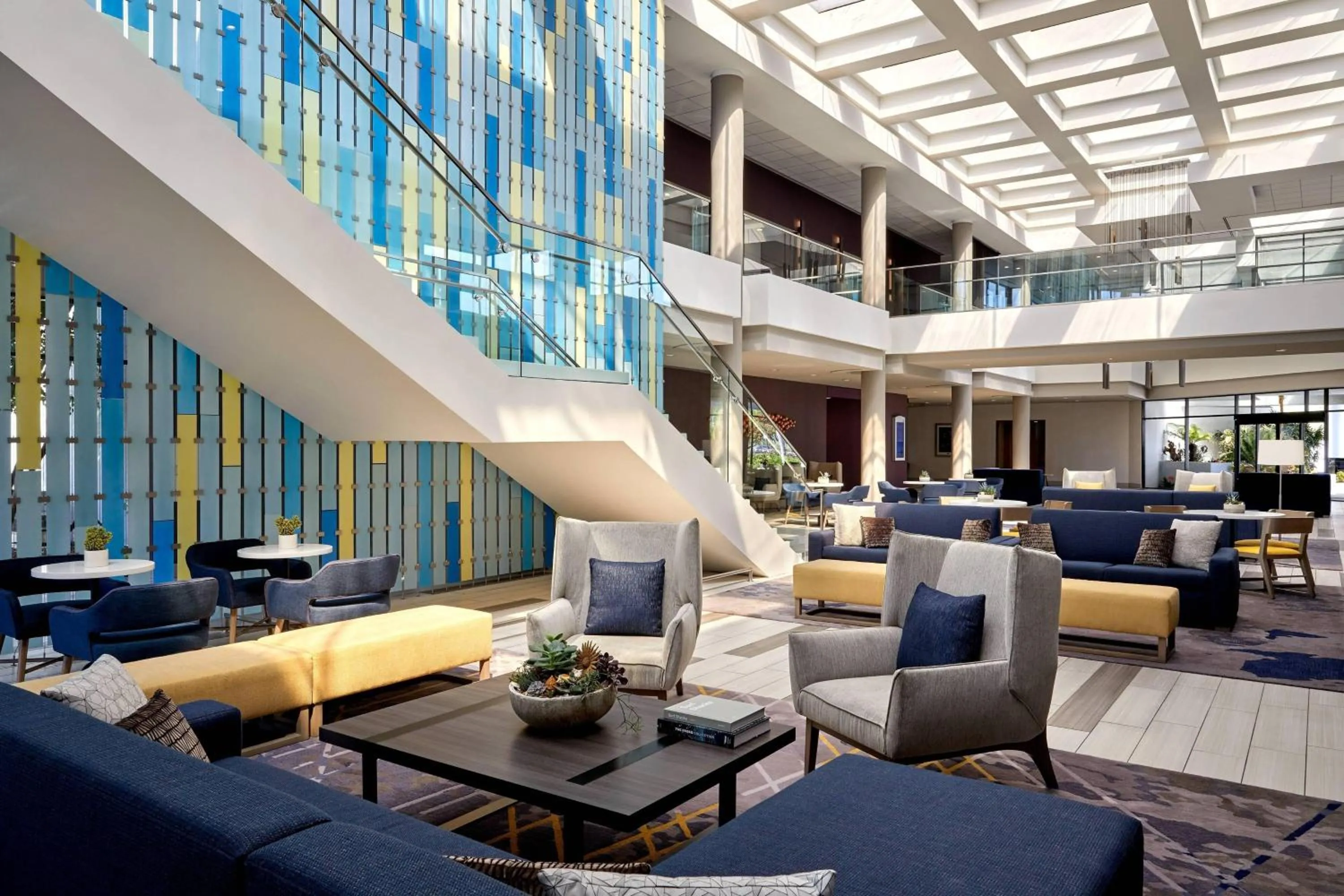 Lobby or reception in Ventura Beach Marriott