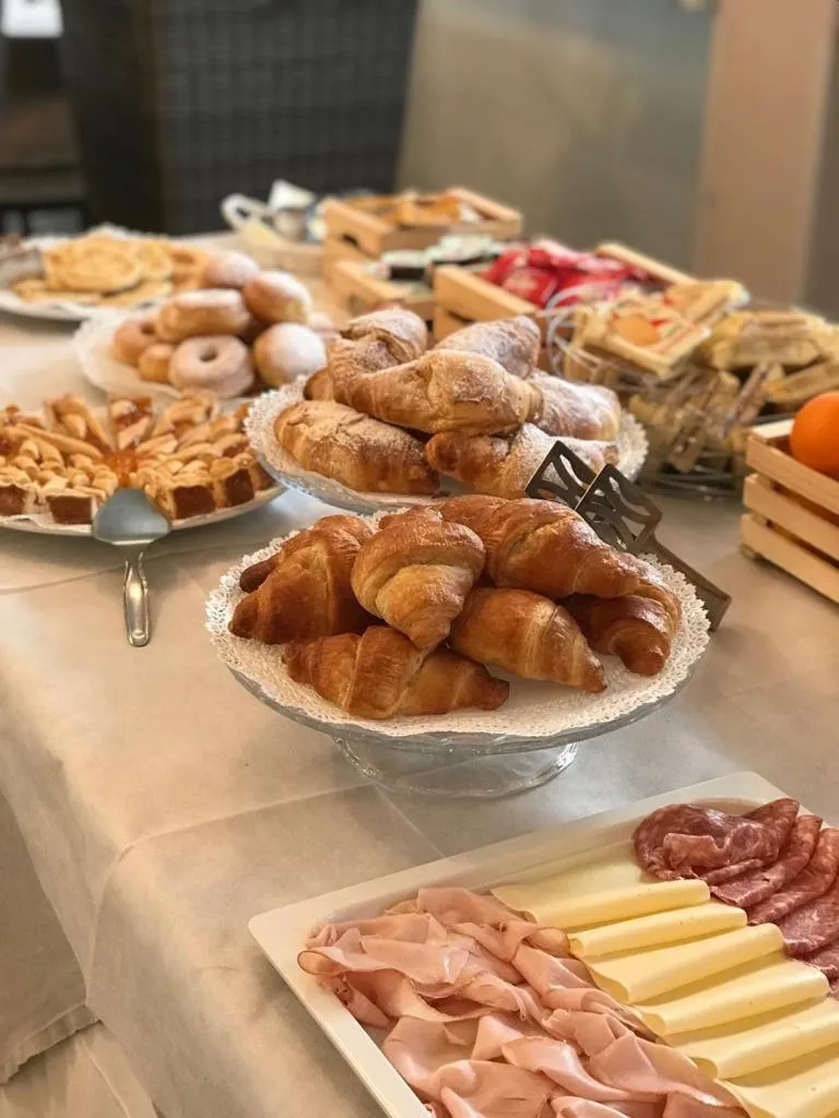 Food in Hotel Monte Cimone