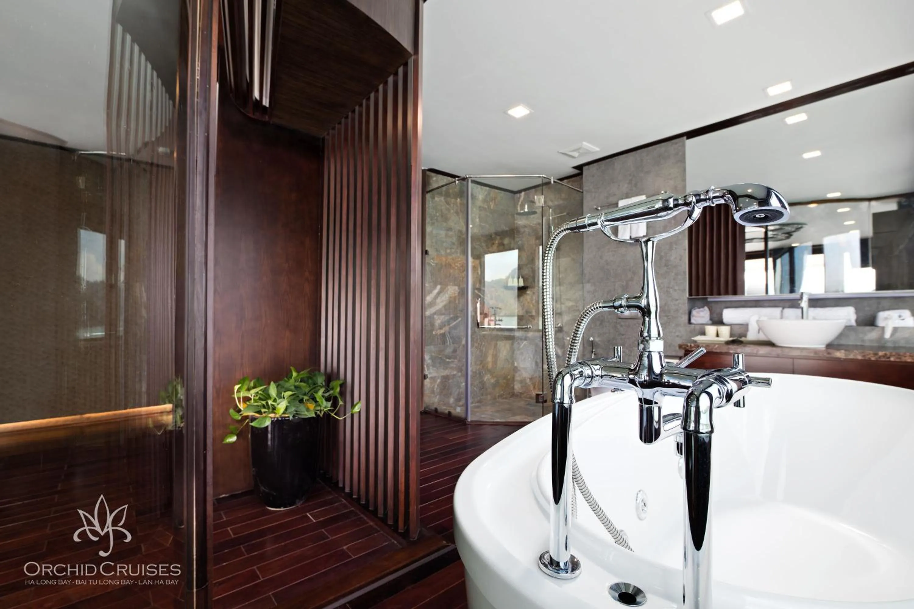 Bathroom in Orchid Classic Cruise