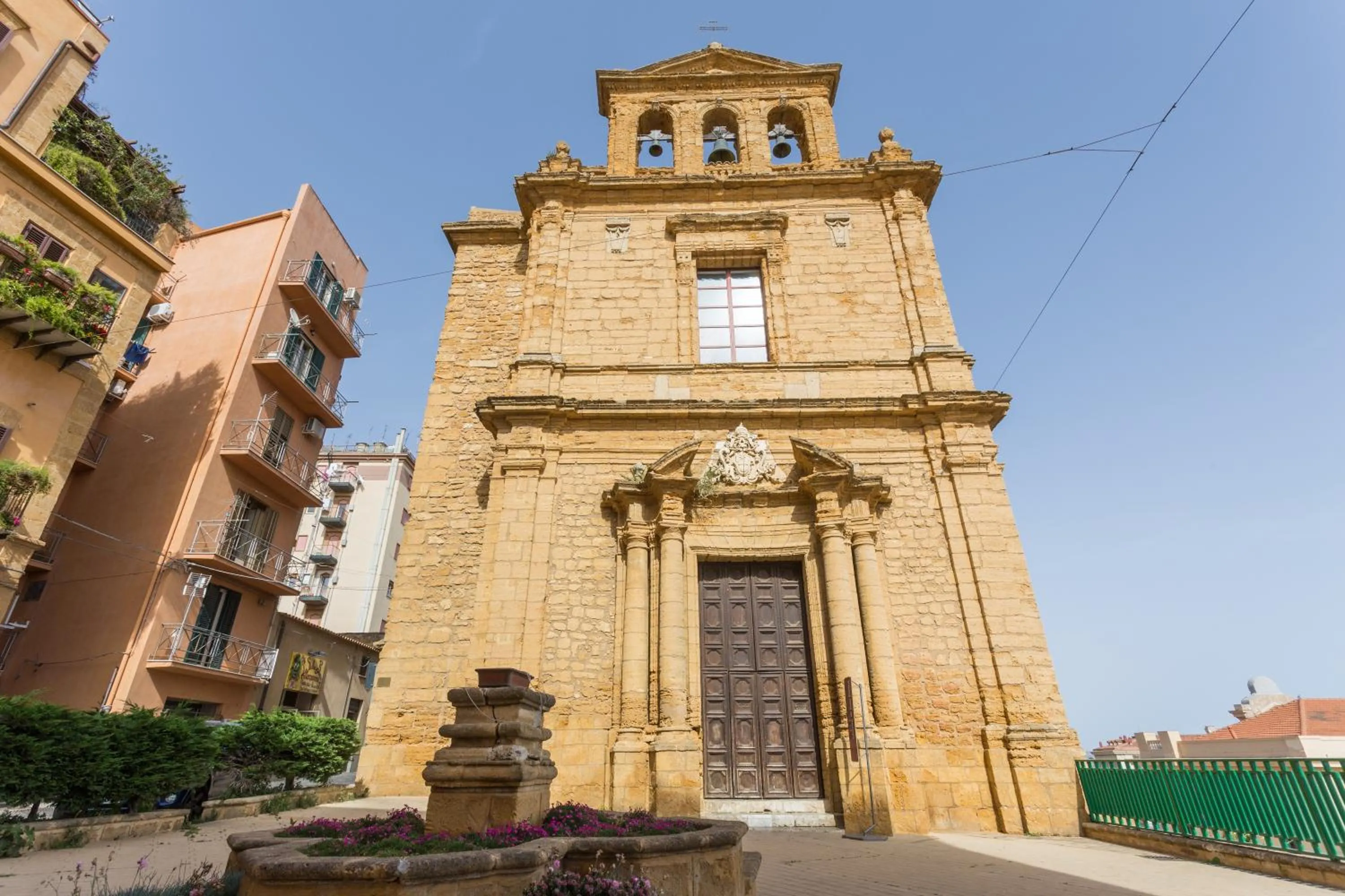 Nearby landmark in Le Maioliche