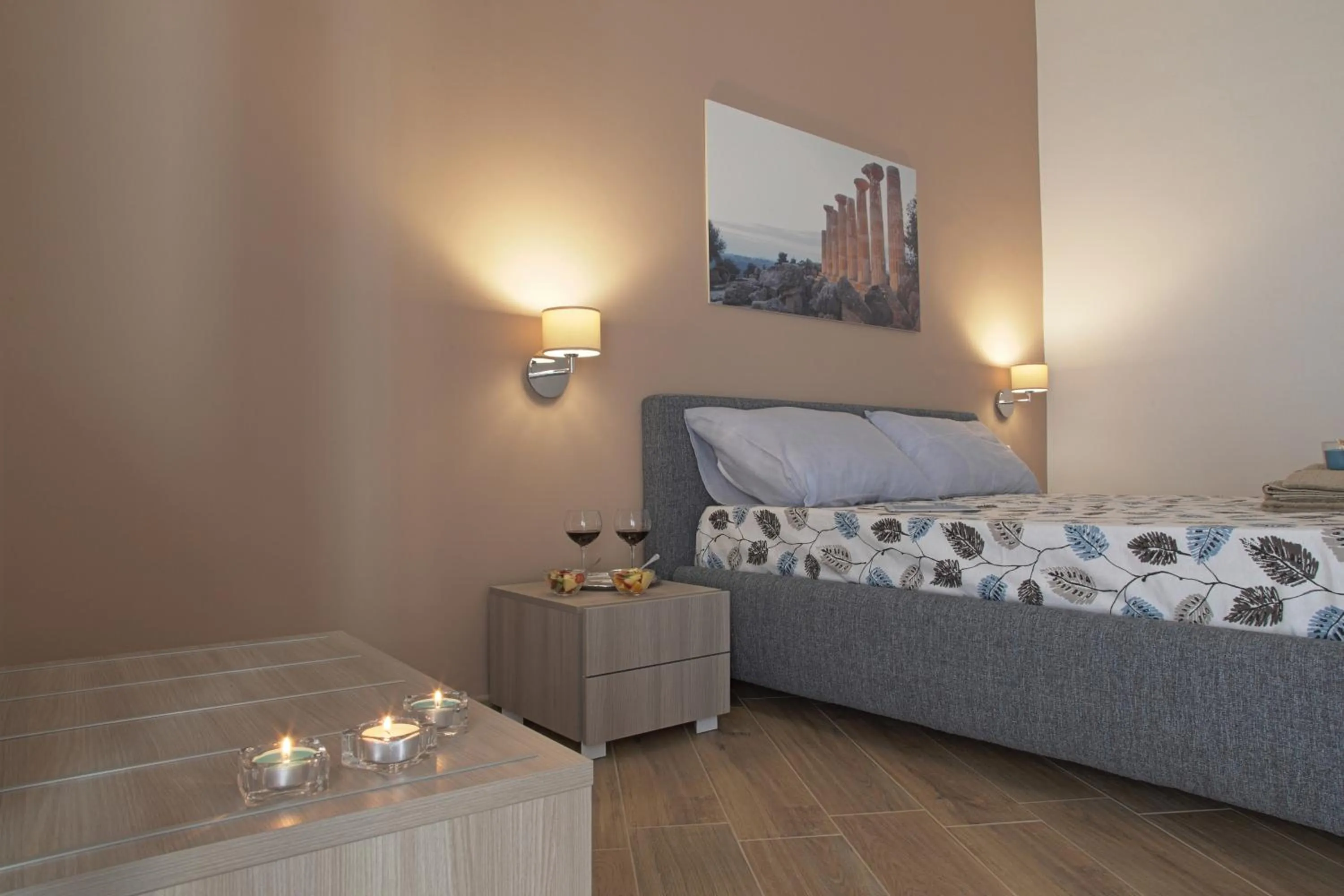 Photo of the whole room, Bed in Le Maioliche