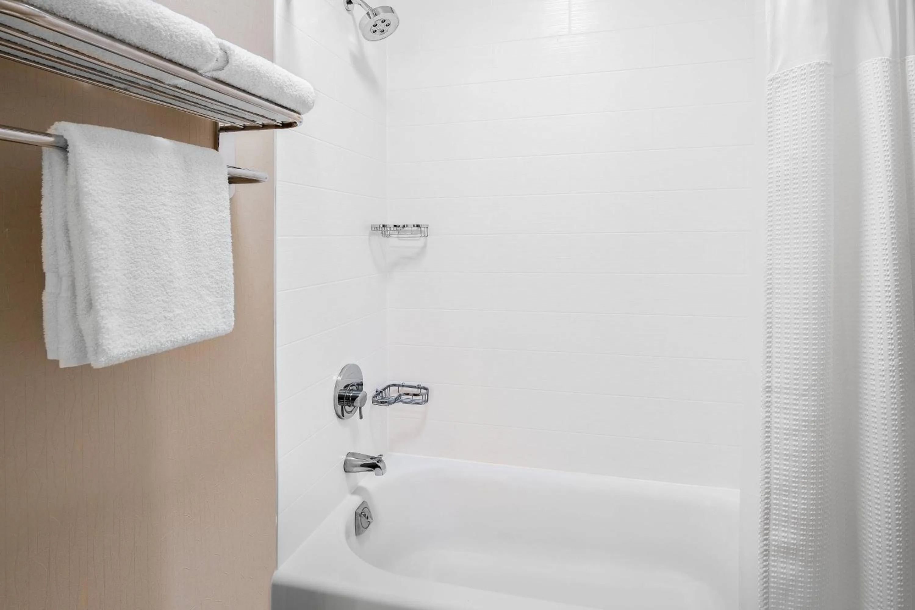 Bathroom in SpringHill Suites San Diego Rancho Bernardo/Scripps Poway