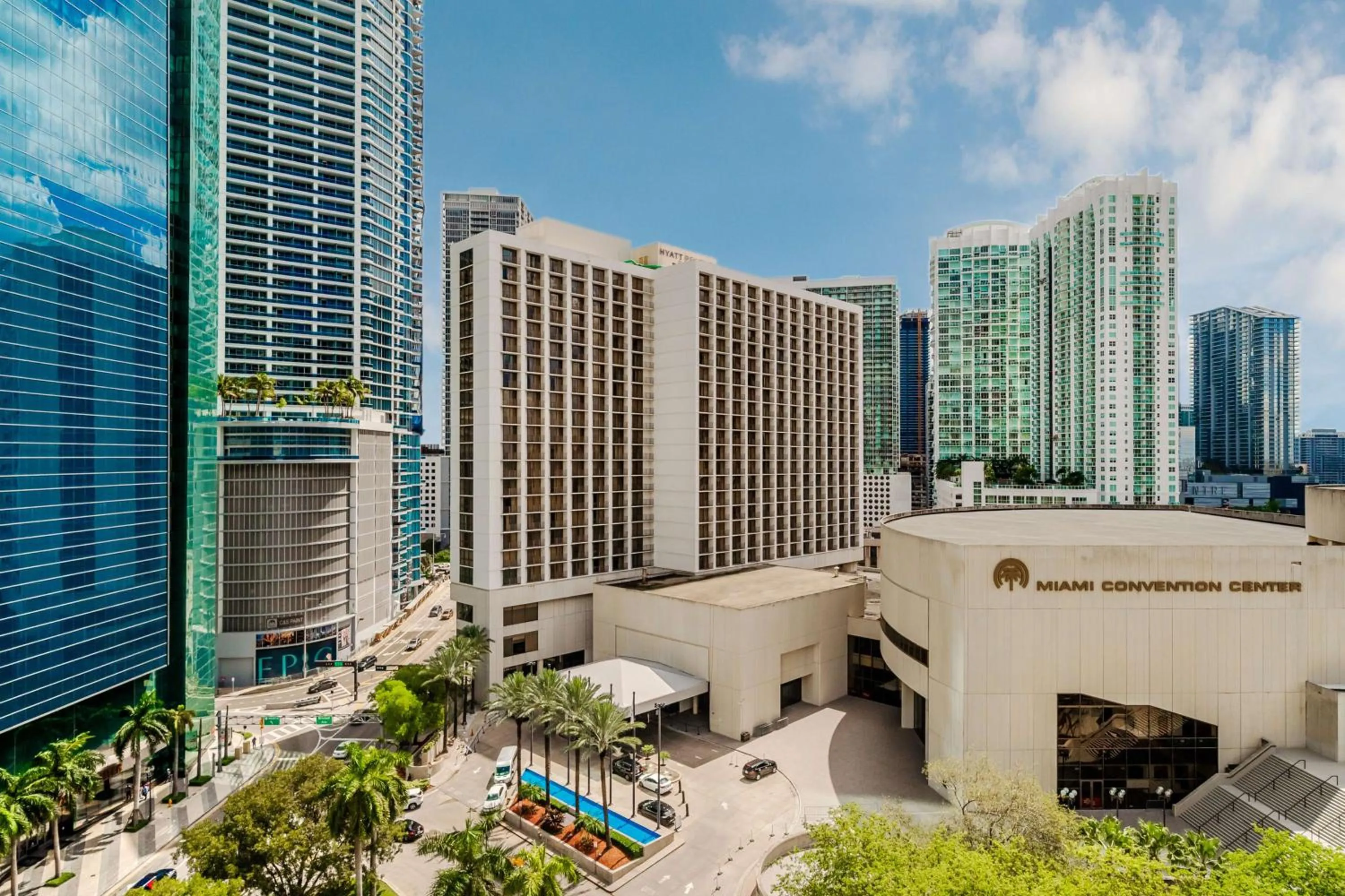 Property building in Hyatt Regency Miami