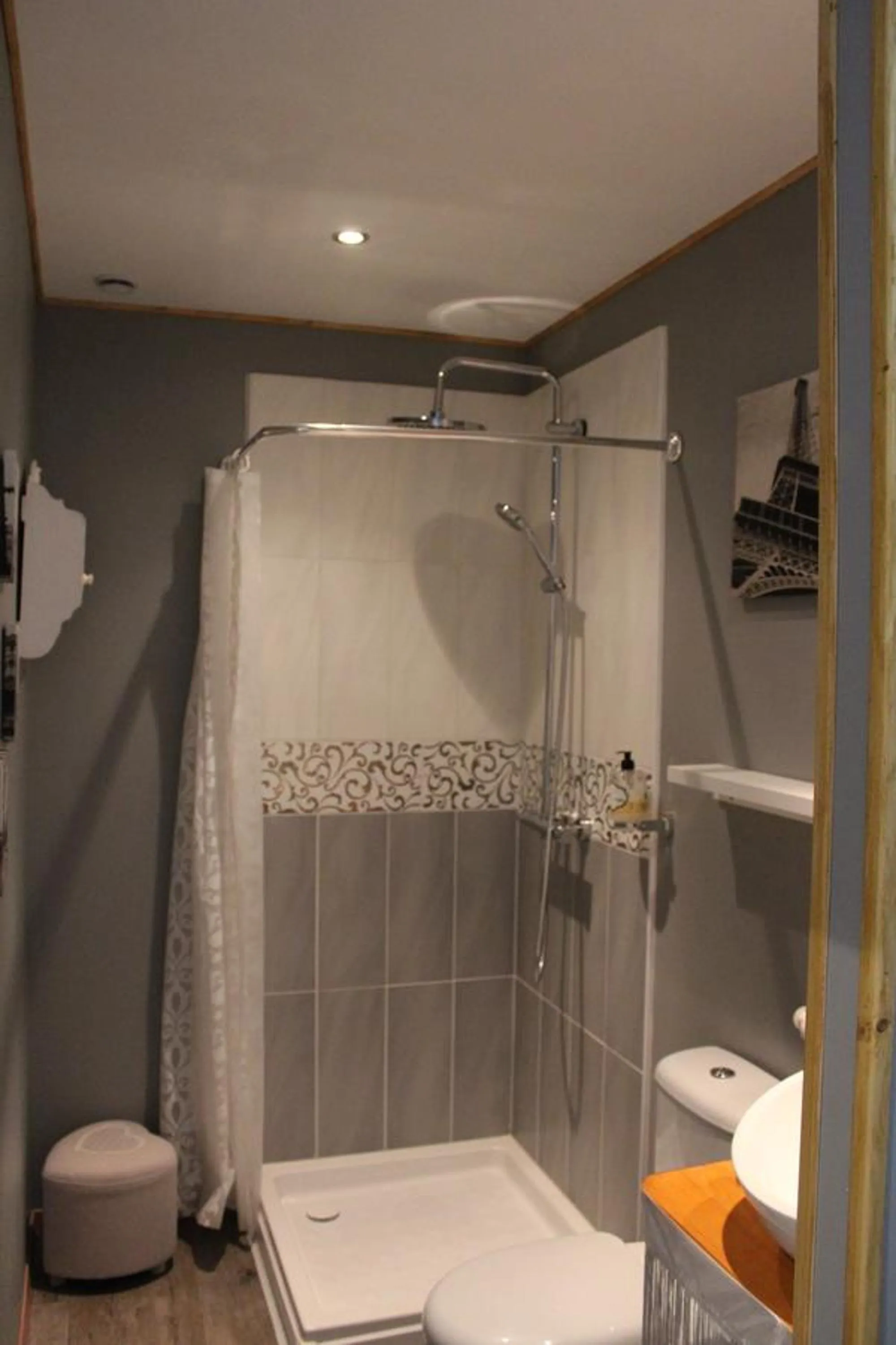 Bathroom in Du Coté de Lacoume