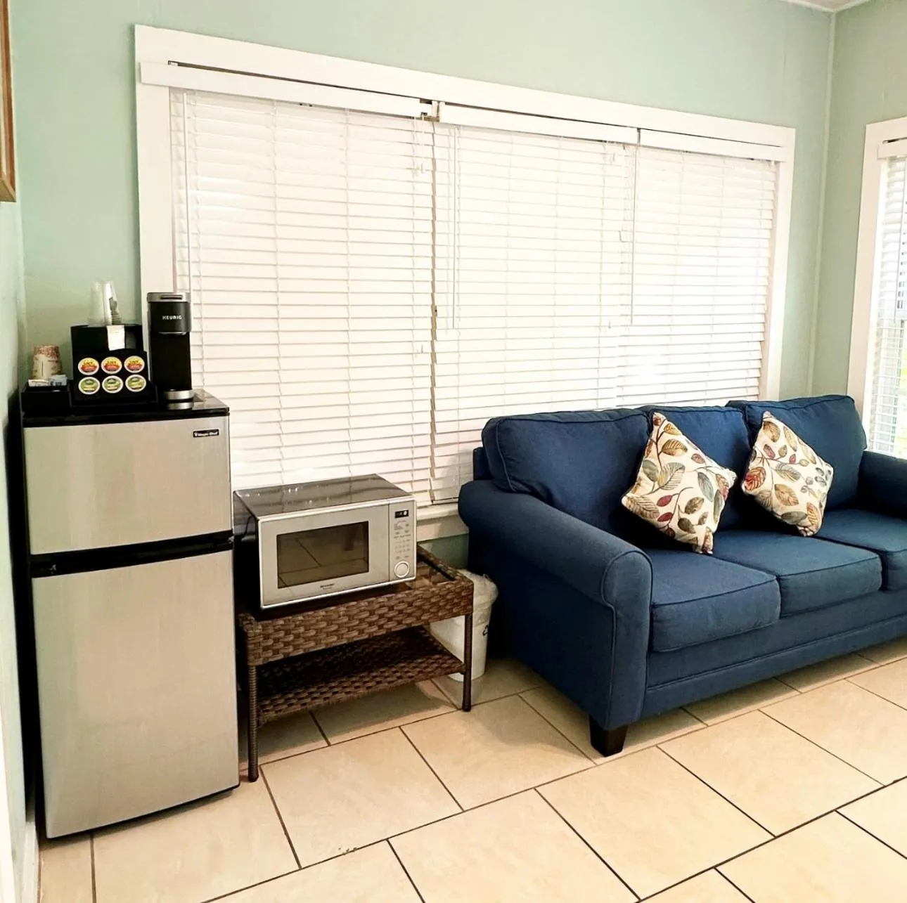 Coffee/tea facilities in Westwinds Inn