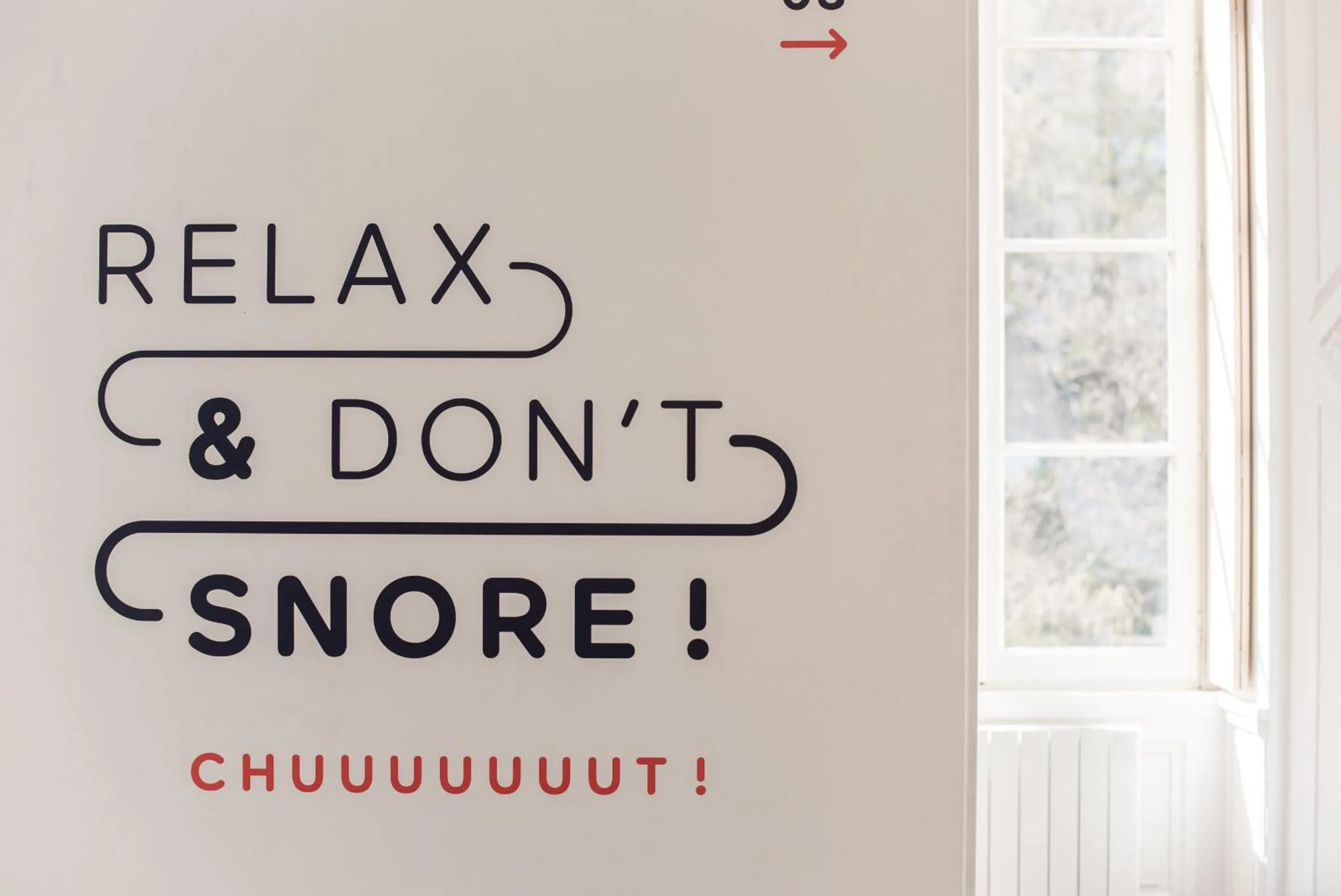 Away Hostel & Coffee Shop