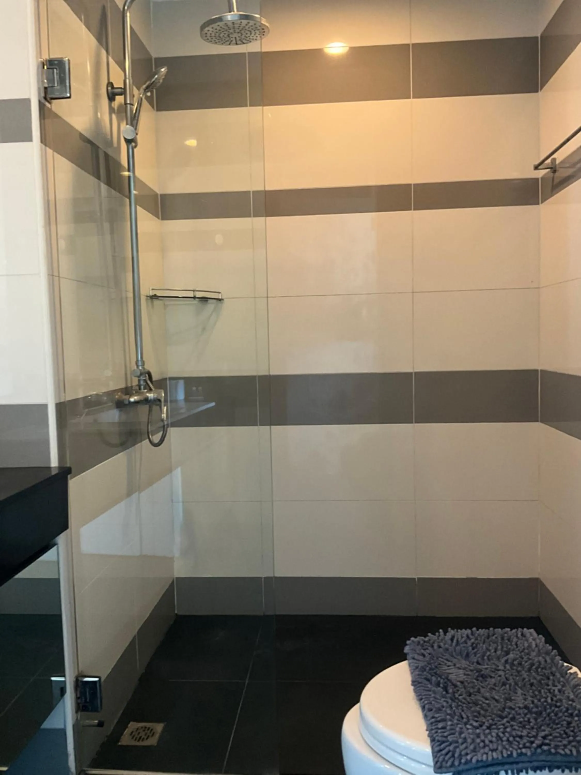 Bathroom in Vision Pratumnak By Pattaya Sunny Rentals