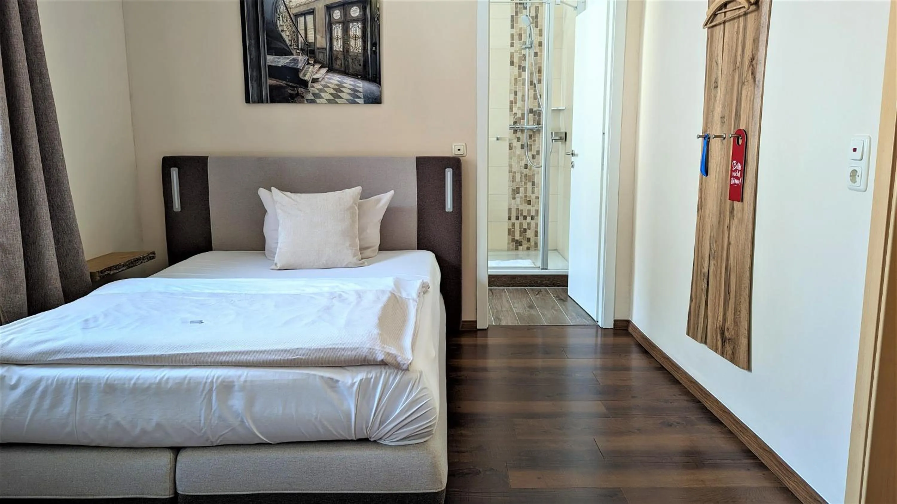 Bed in Altstadthotel Goldene Kugel