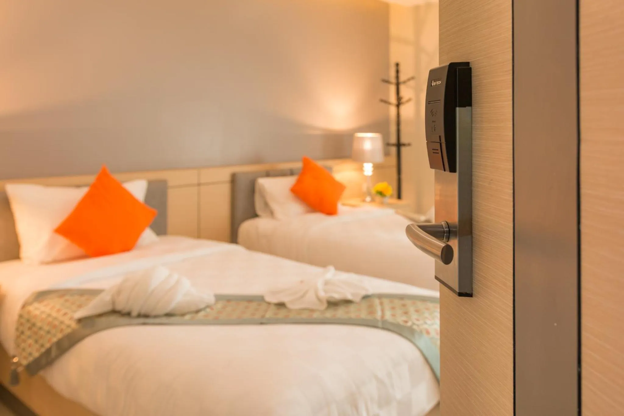 Bed in The Smart Hotel Hat Yai