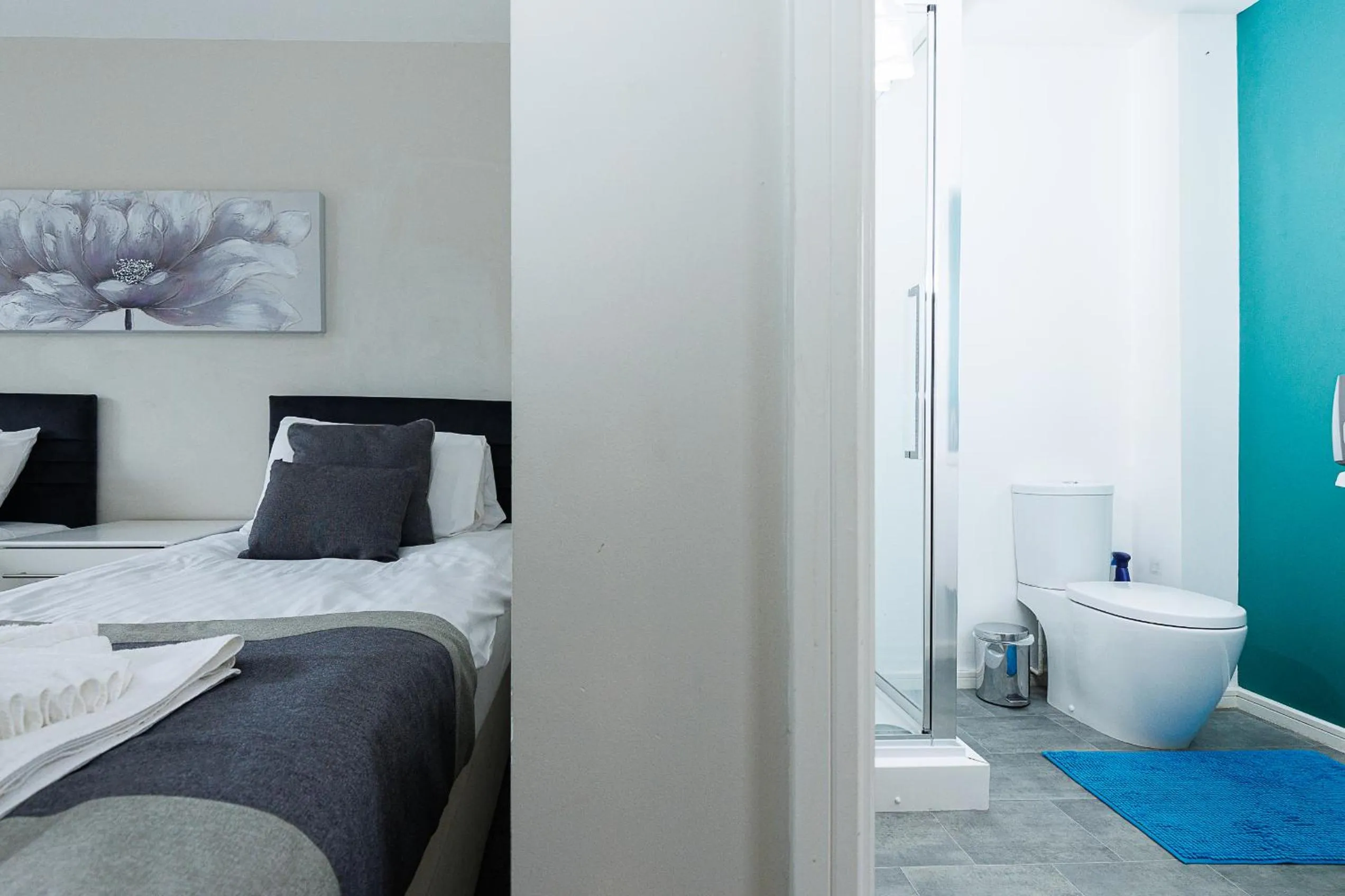 Bed in Riverside Villas