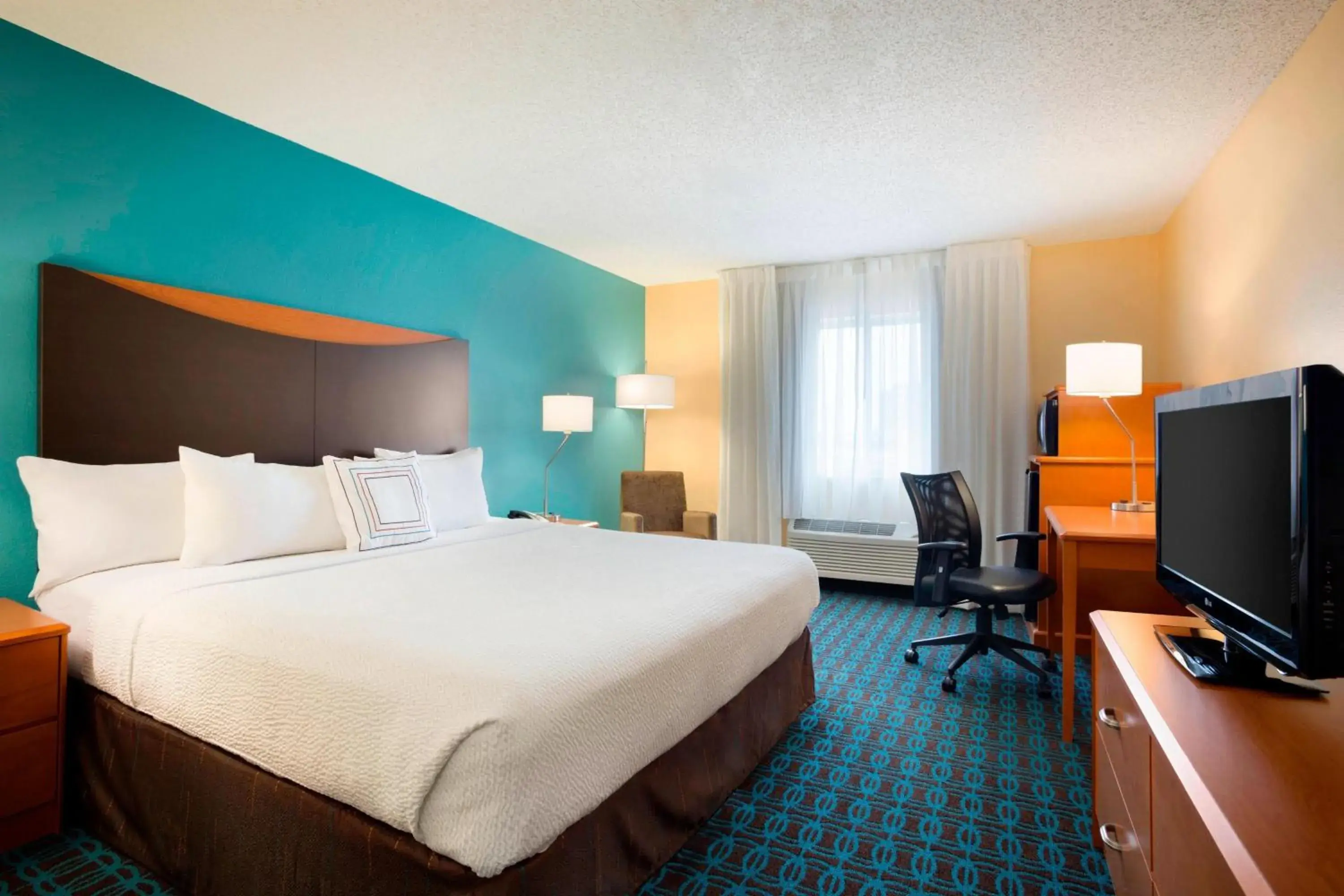 King Room in Fairfield Inn & Suites Fort Worth University Drive King Room in Fairfield Inn & Suites Fort Worth University Drive