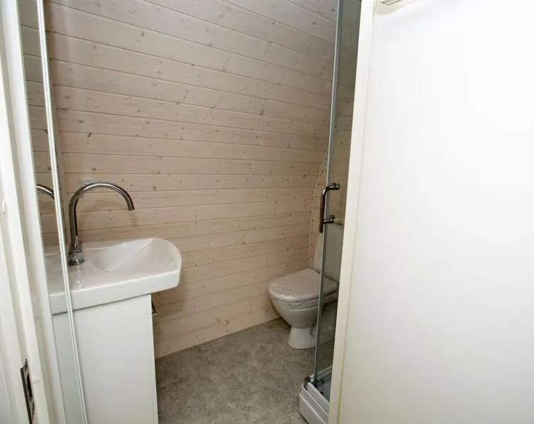 Bathroom in SportsPark Blaavandshuk Resort