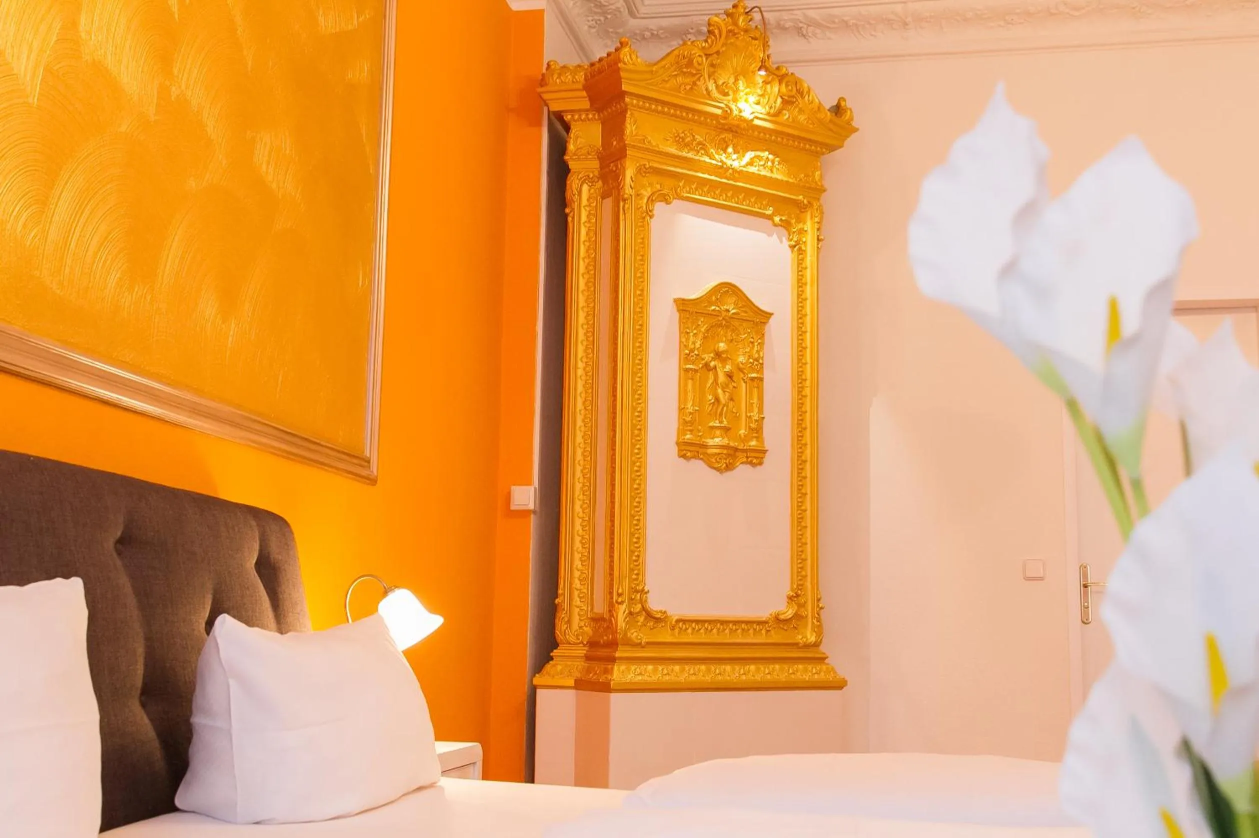 Decorative detail, Bed in Hotel Spreewitz am Kurfürstendamm