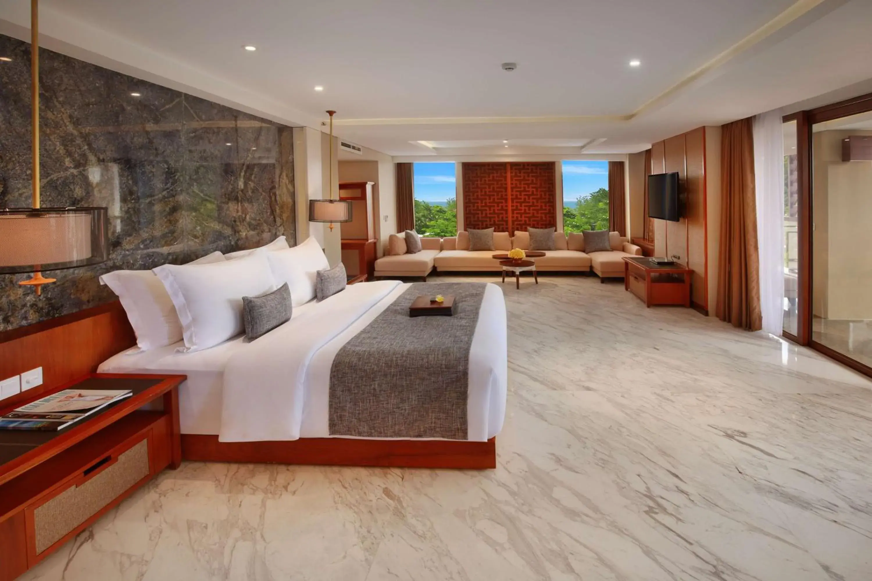 Grand Suite Ocean View with Spa Bath in The Bandha Hotel & Suites Grand Suite Ocean View with Spa Bath in The Bandha Hotel & Suites