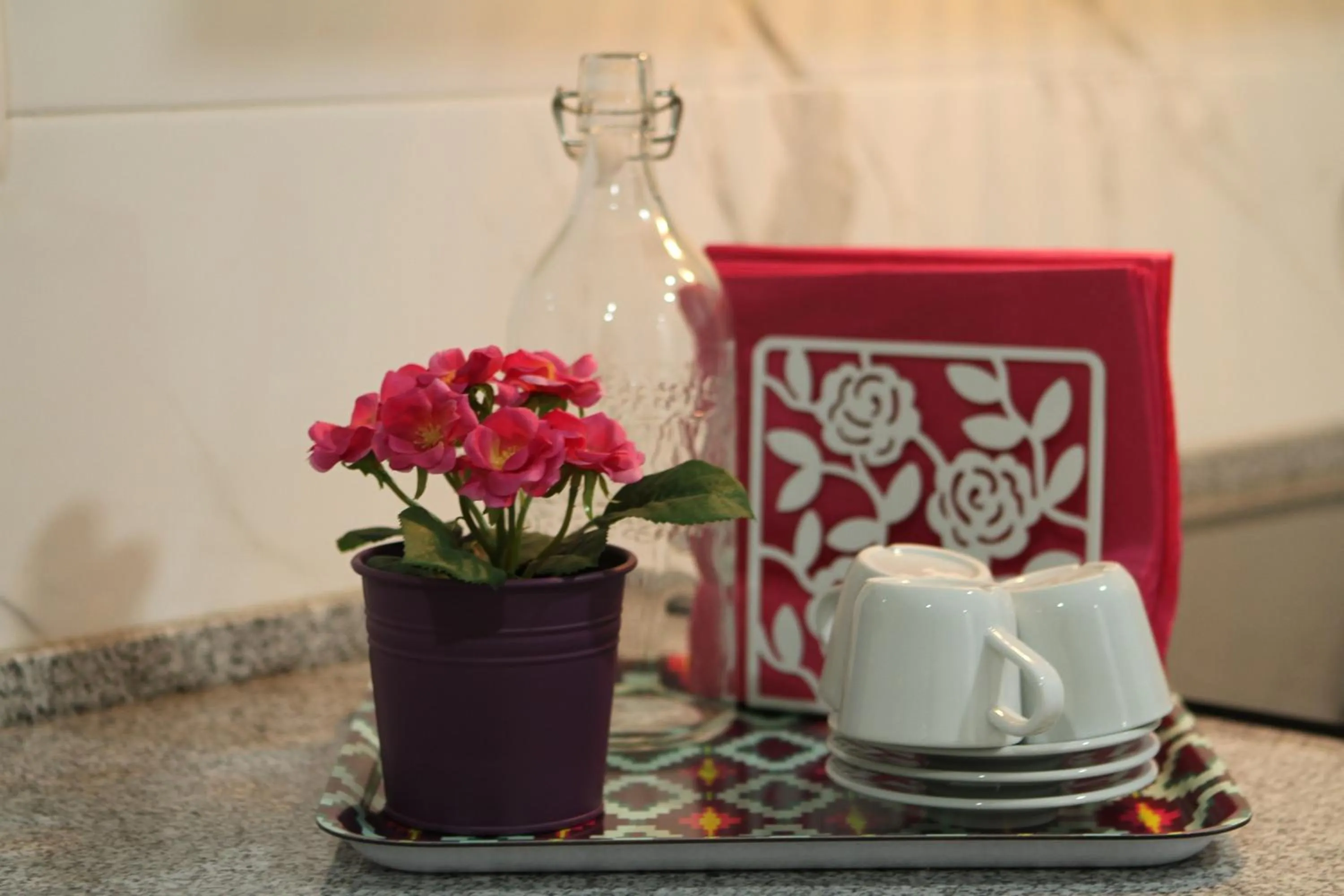 Coffee/tea facilities in Alfama Right Point