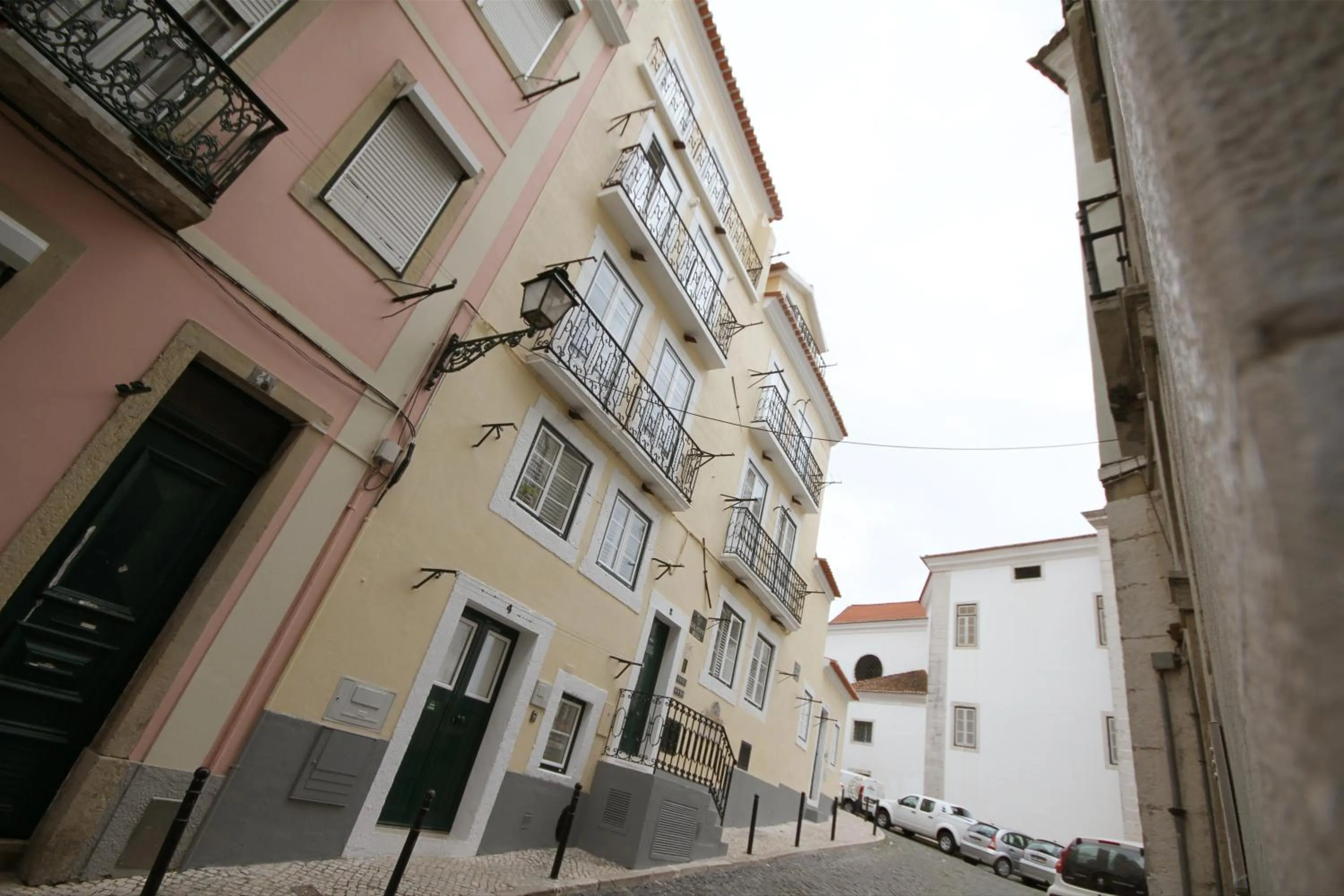 City view in Alfama Right Point