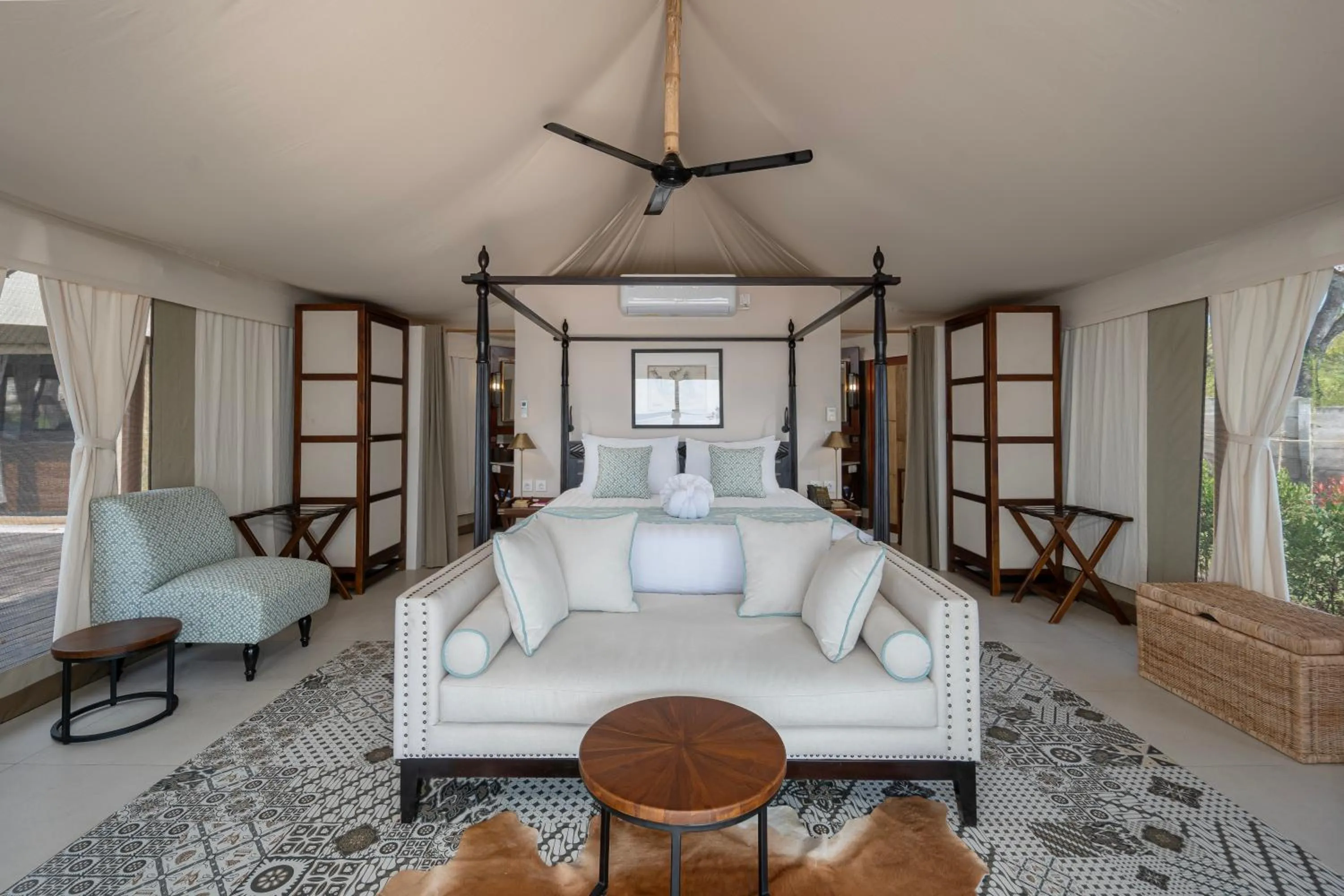 Menjangan Dynasty Resort