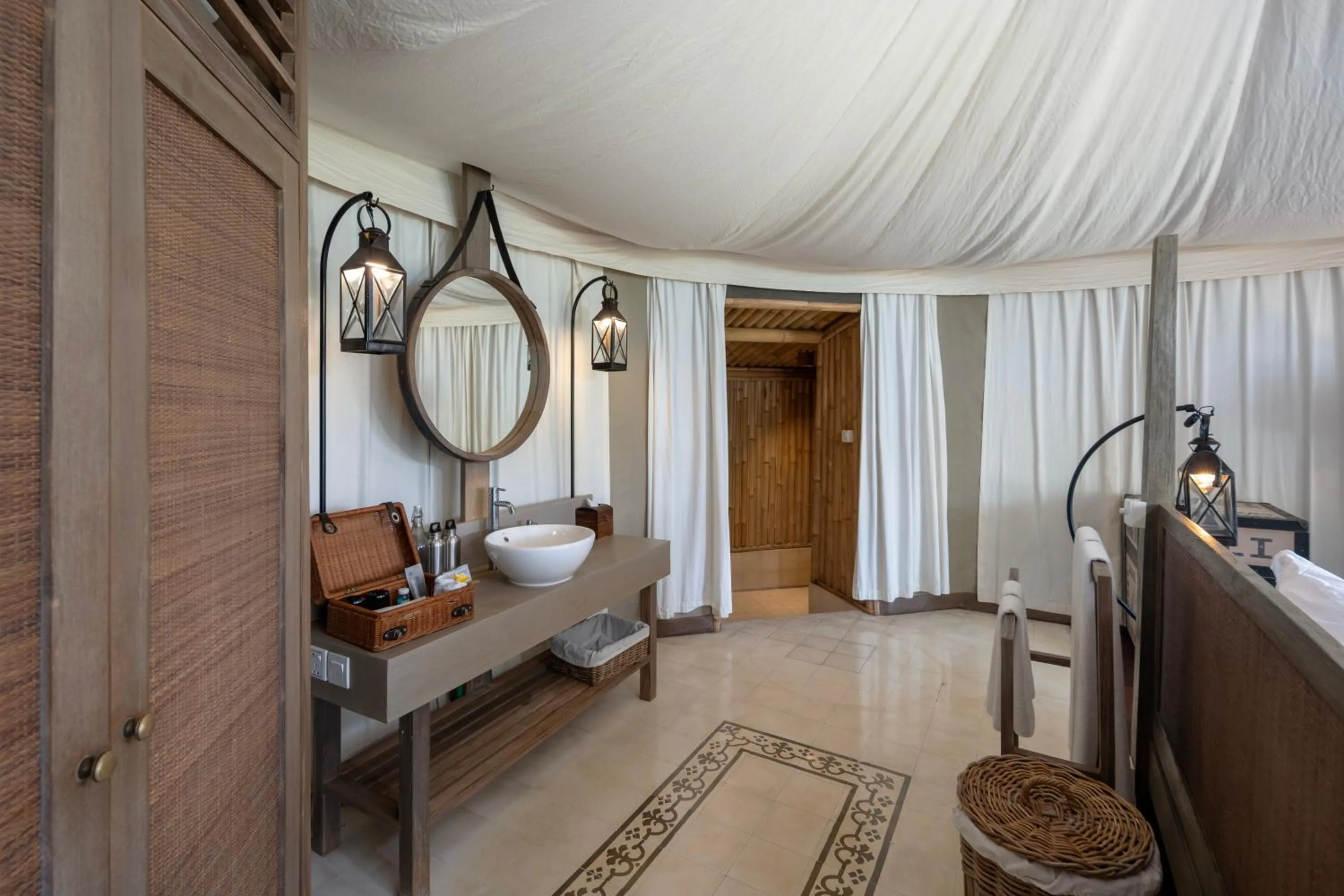 Bed in Menjangan Dynasty Resort