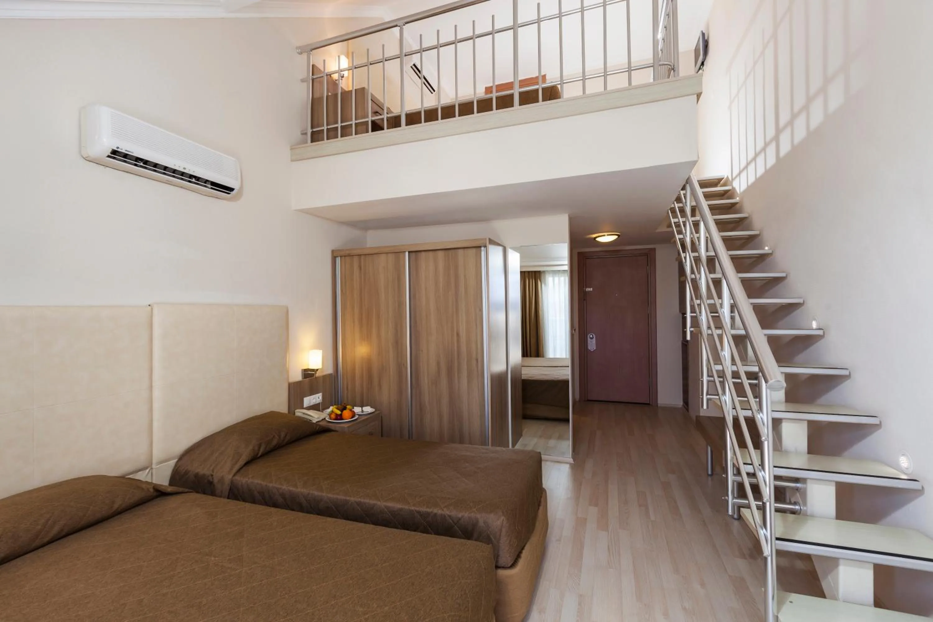 Photo of the whole room, Bed in Calimera Hane Garden Hotel