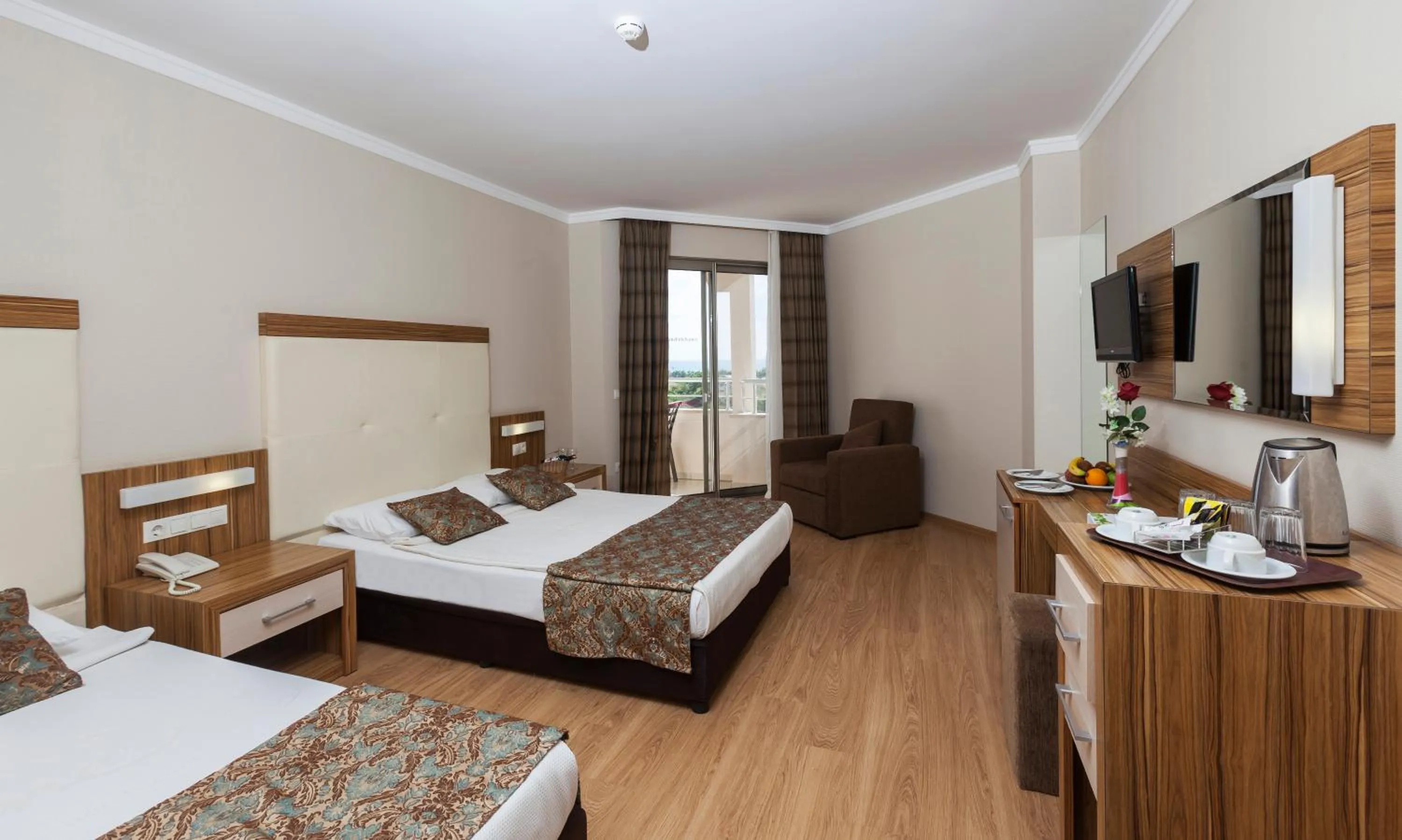 Photo of the whole room, Bed in Calimera Hane Garden Hotel