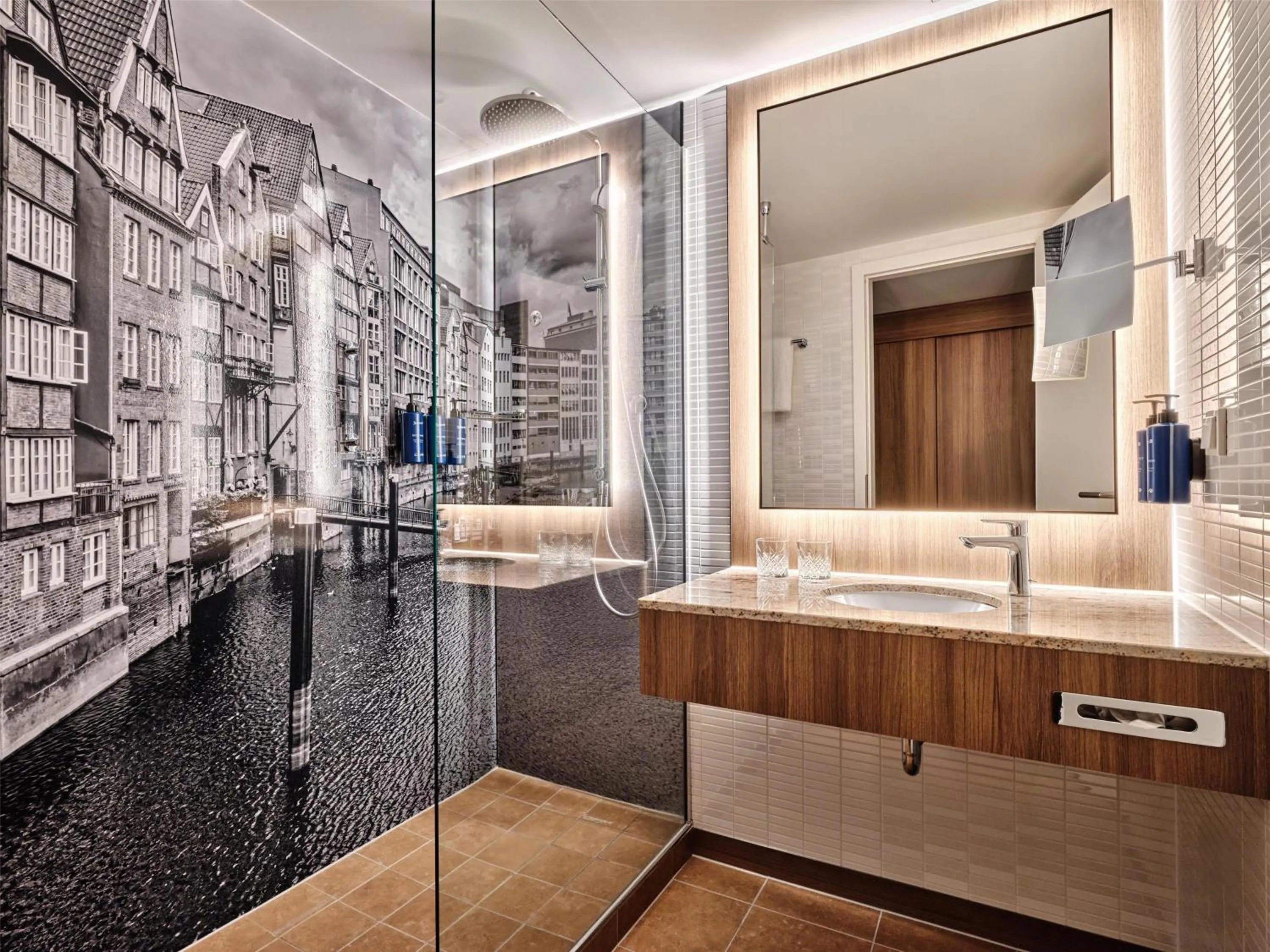 Bathroom in Radisson Blu Hotel, Hamburg Airport