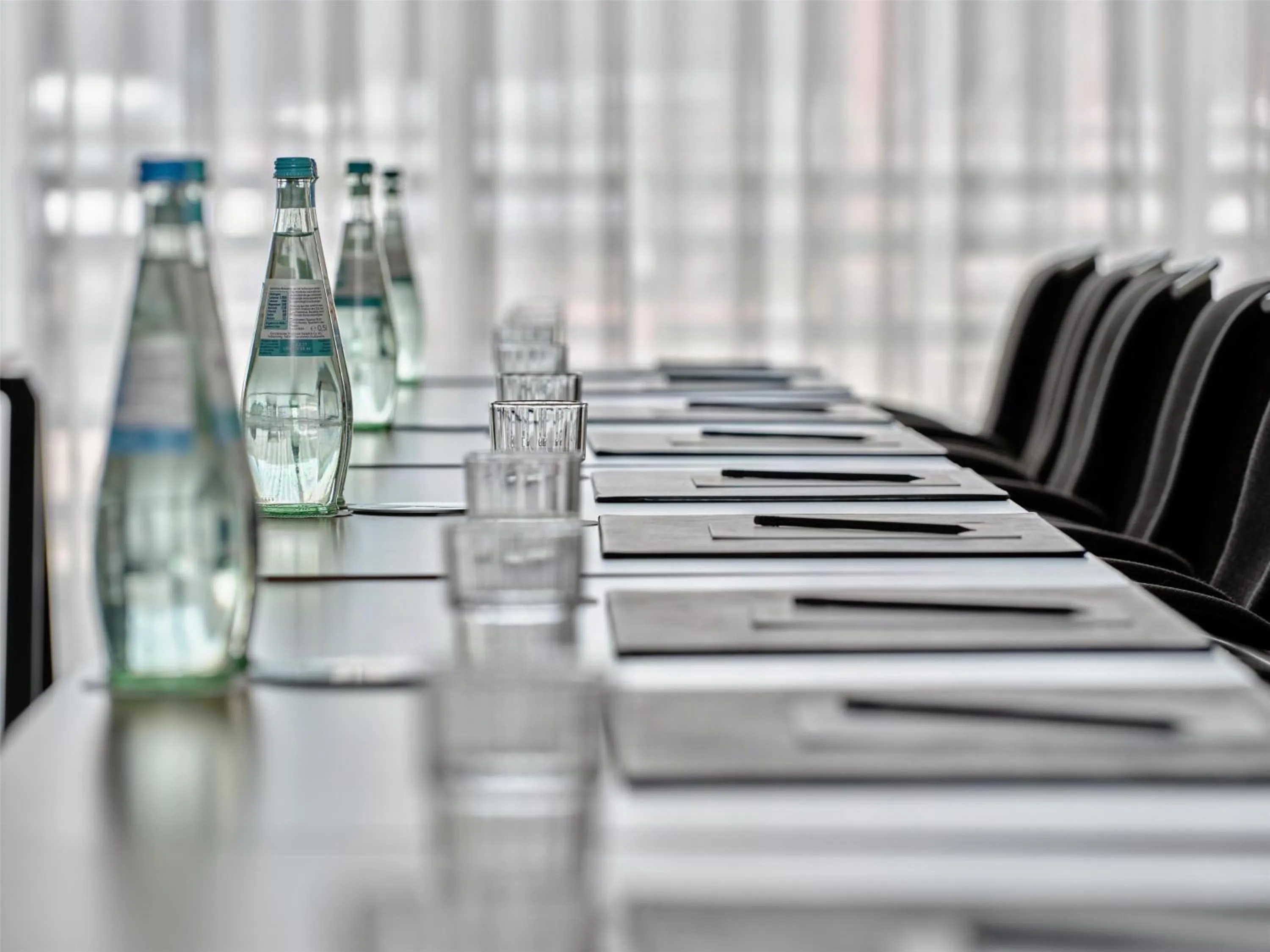 Meeting/conference room in Radisson Blu Hotel, Hamburg Airport