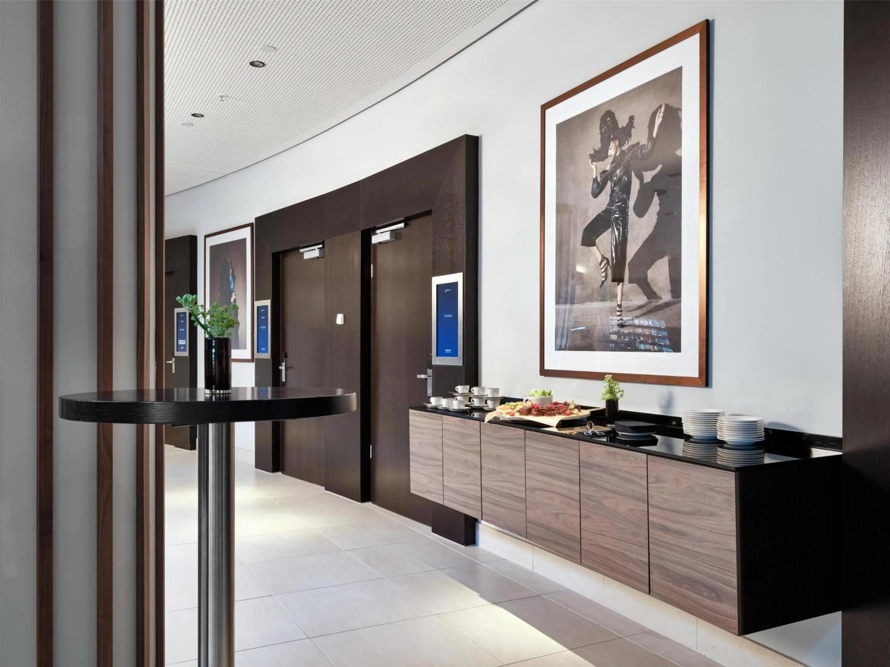 Meeting/conference room in Radisson Blu Hotel, Hamburg Airport