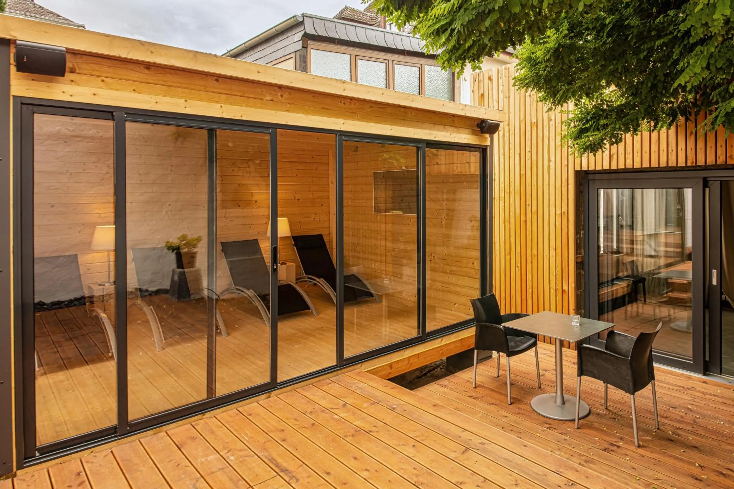 Patio in Burgblickhotel