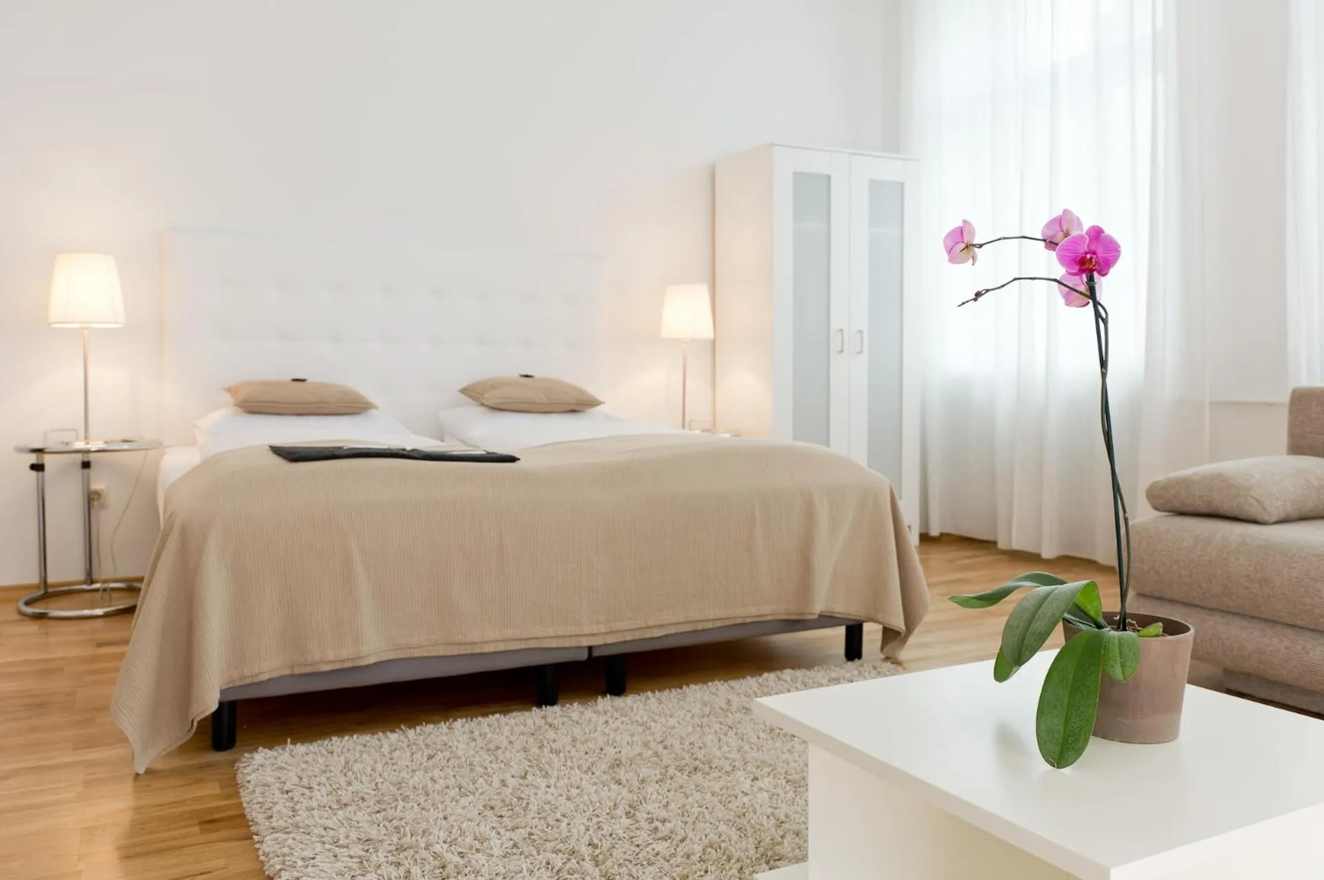 Bed in Burgblickhotel