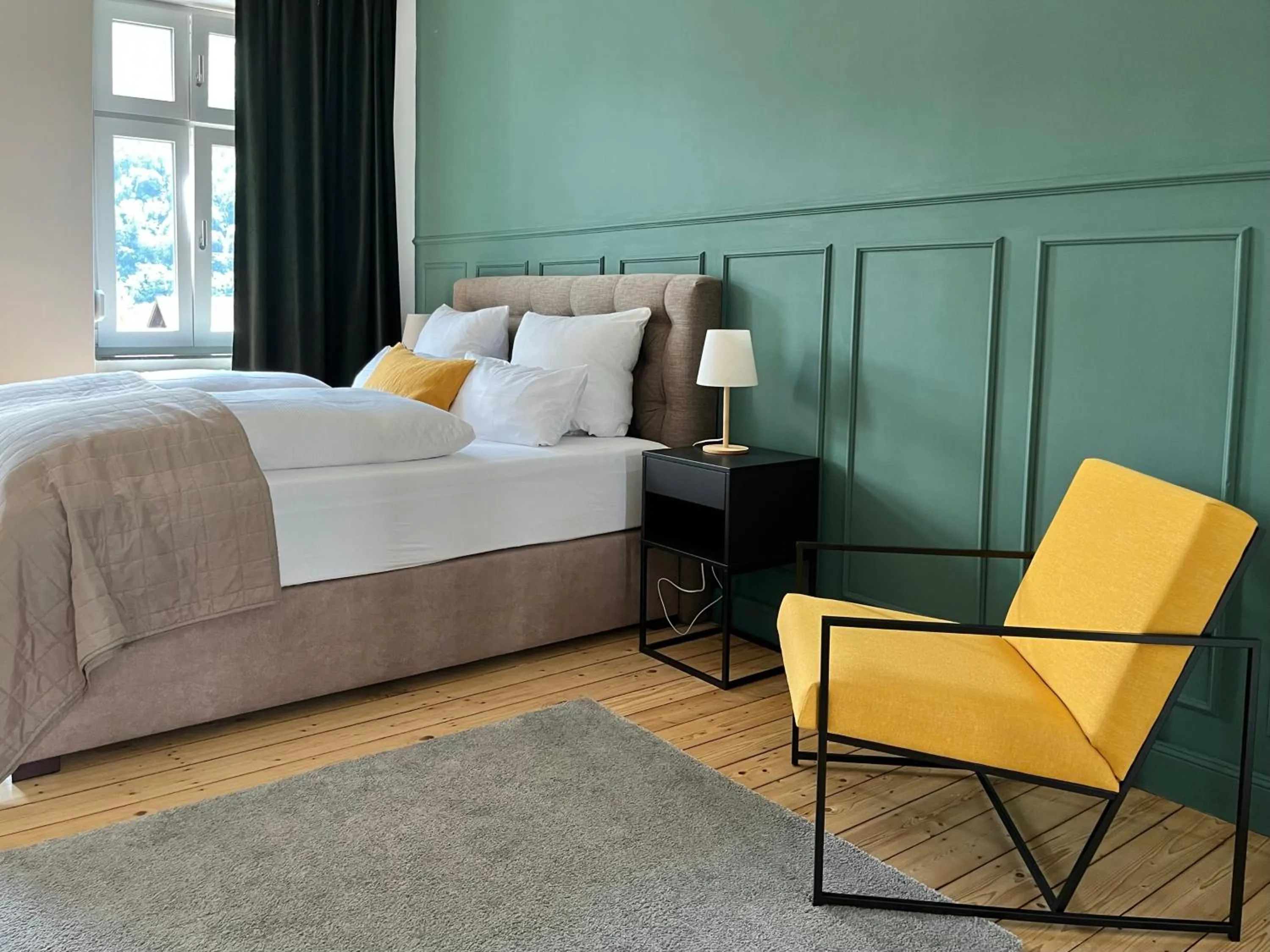 Bed in Burgblickhotel