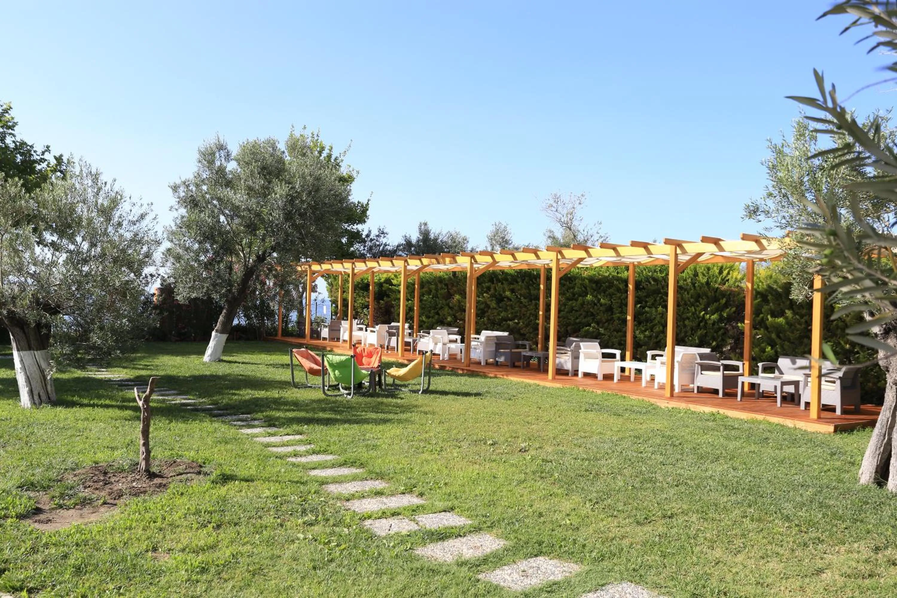 Garden in Rawda Resort Hotel Altinoluk