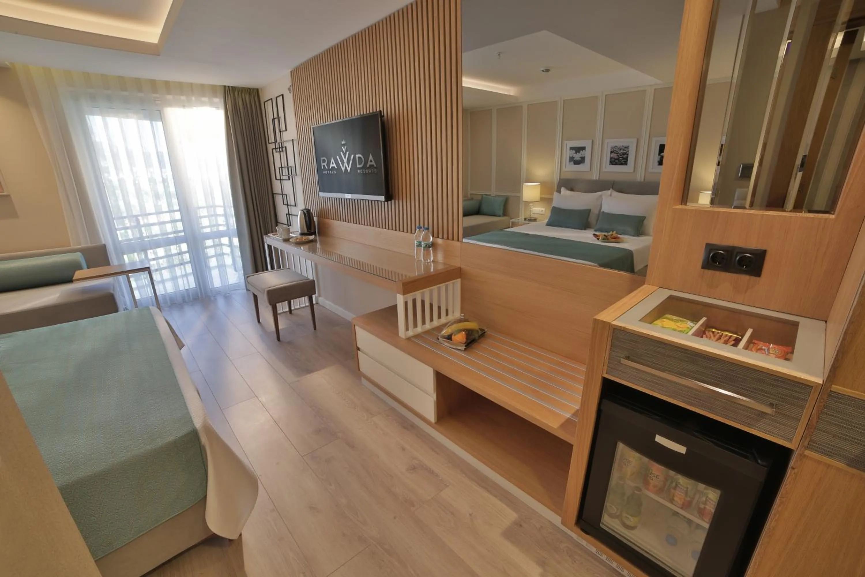 Photo of the whole room, Bed in Rawda Resort Hotel Altinoluk