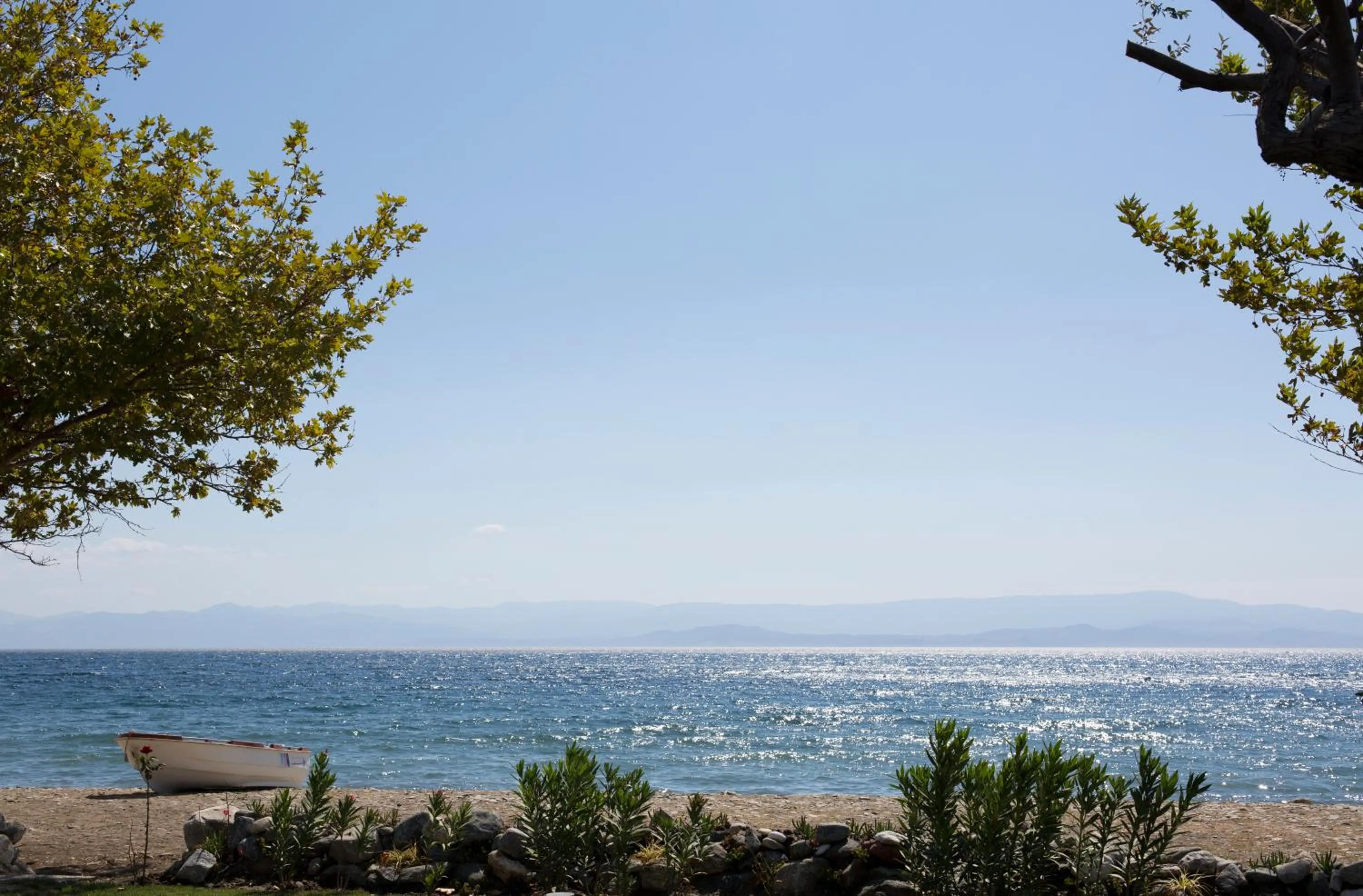 Beach in Rawda Resort Hotel Altinoluk