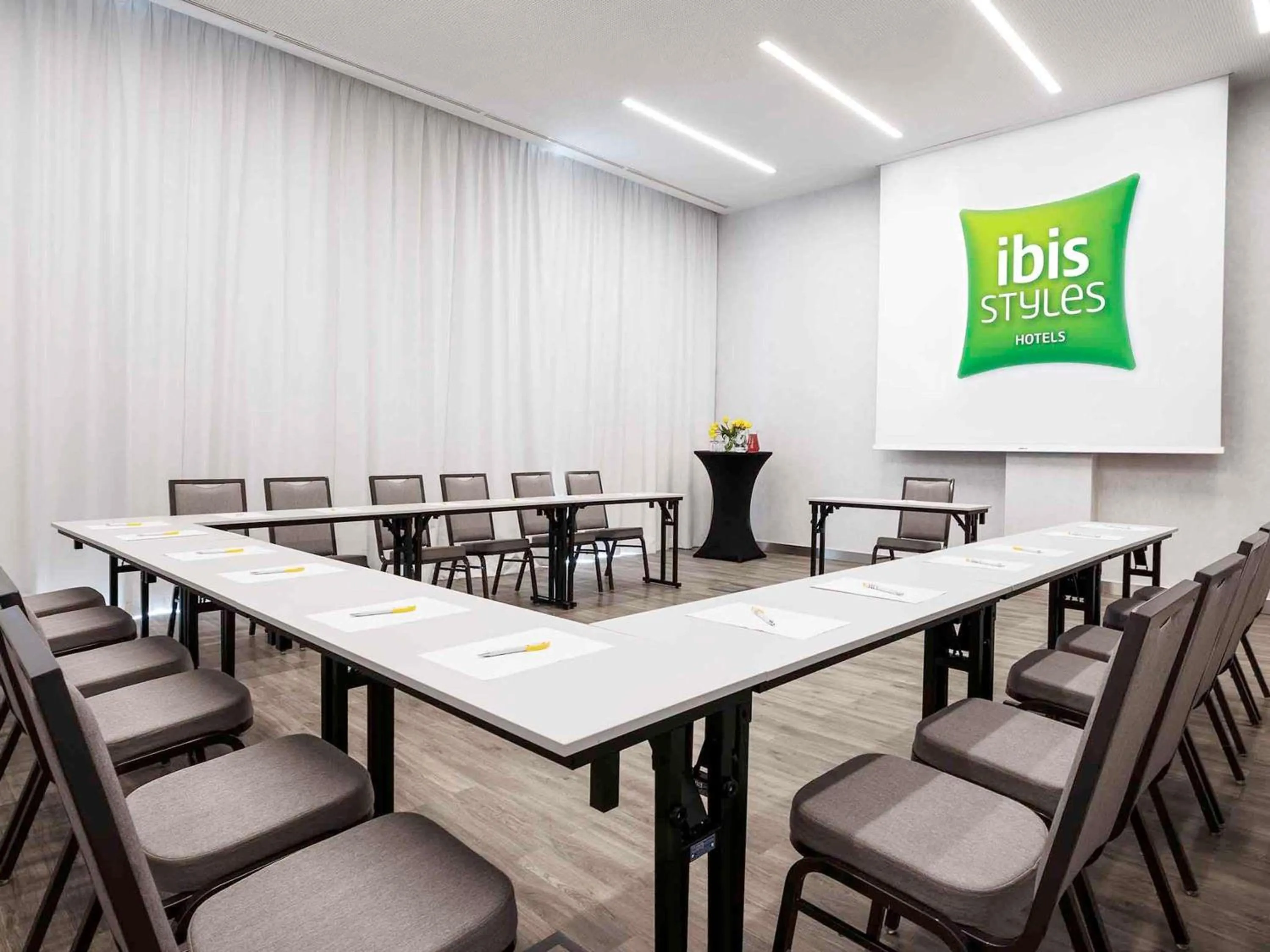 Meeting/conference room in ibis Styles Bialystok