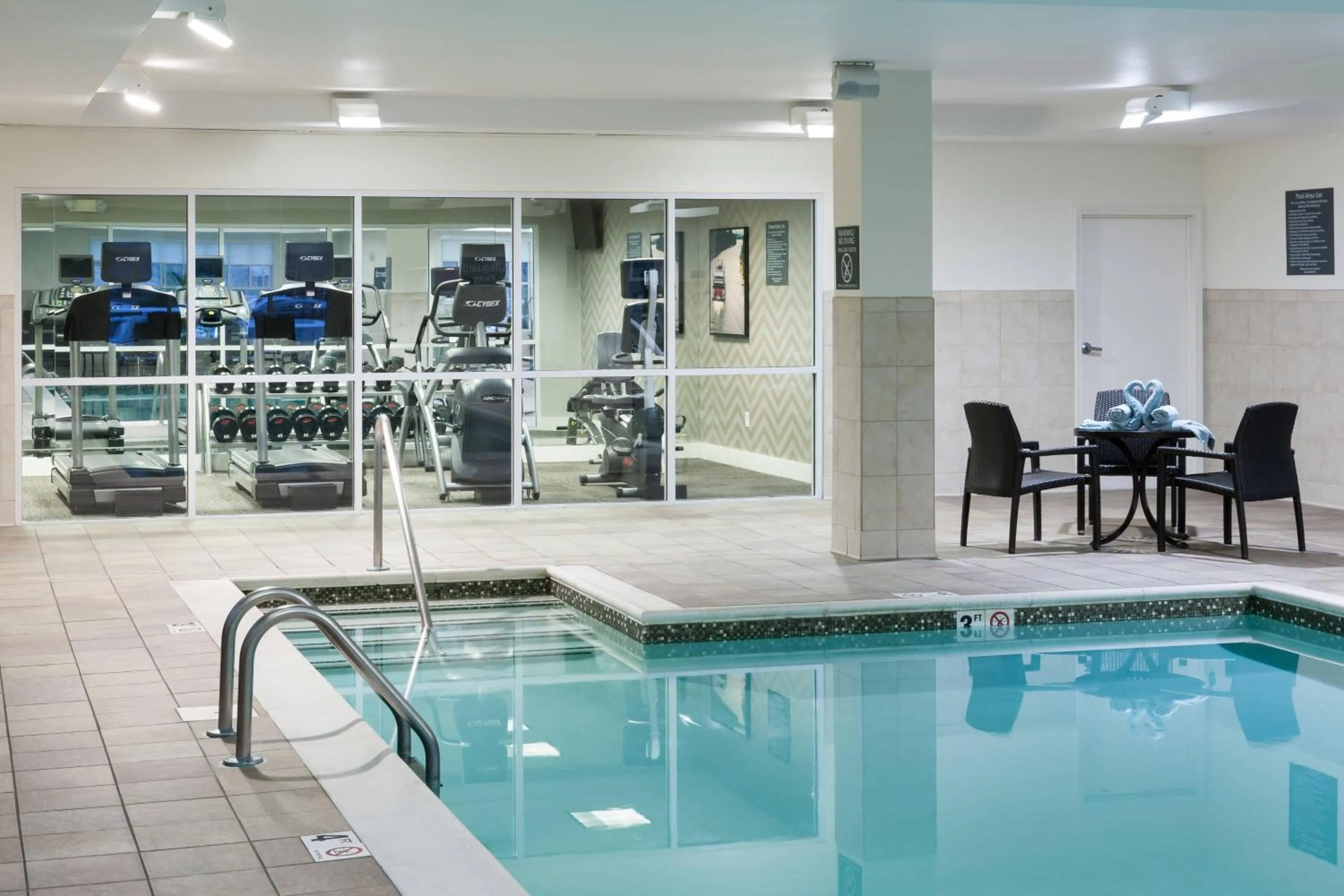 Swimming pool in Residence Inn by Marriott Franklin Cool Springs