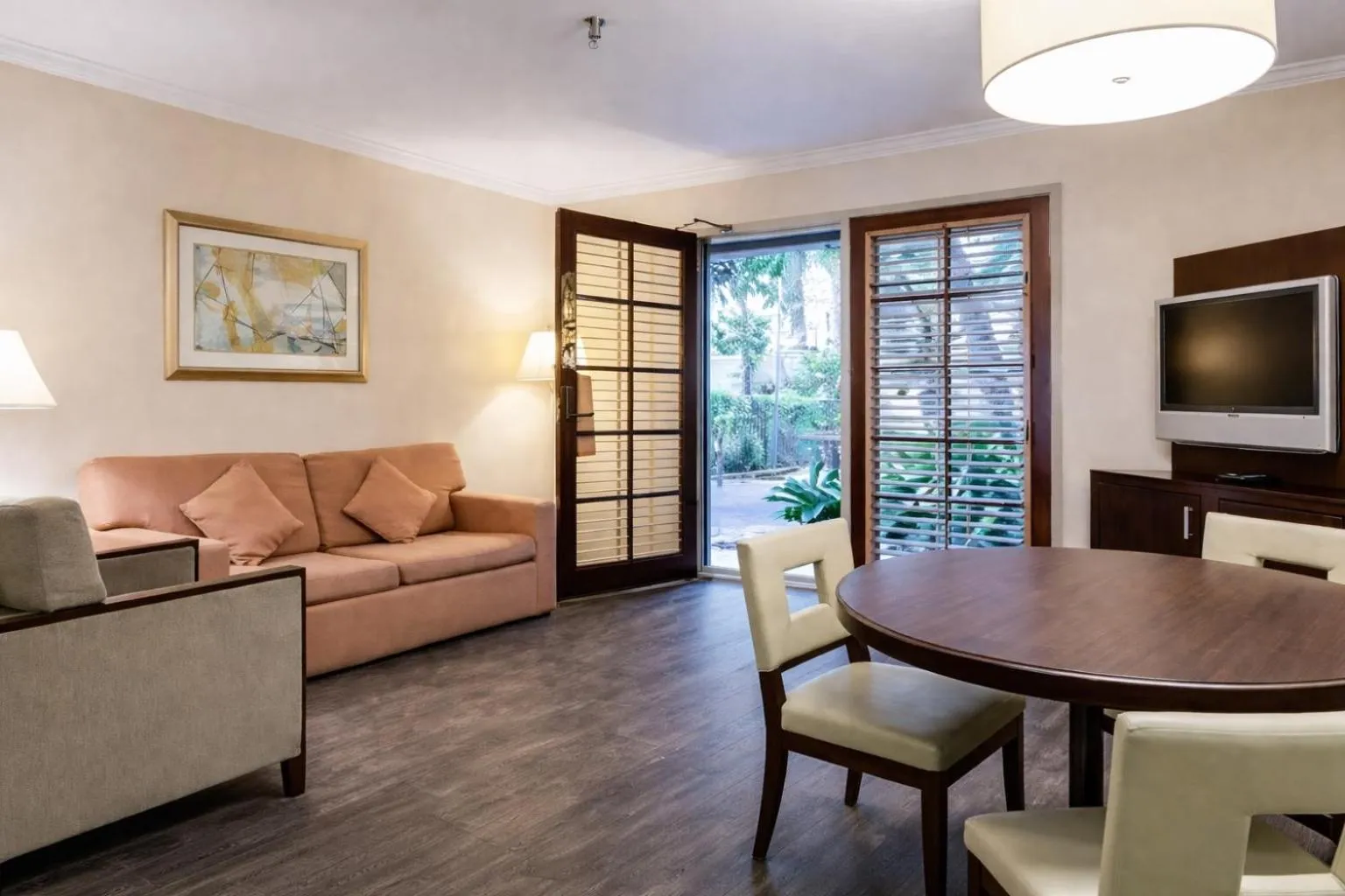 Living room in The Buena Park Grand Hotel & Suites