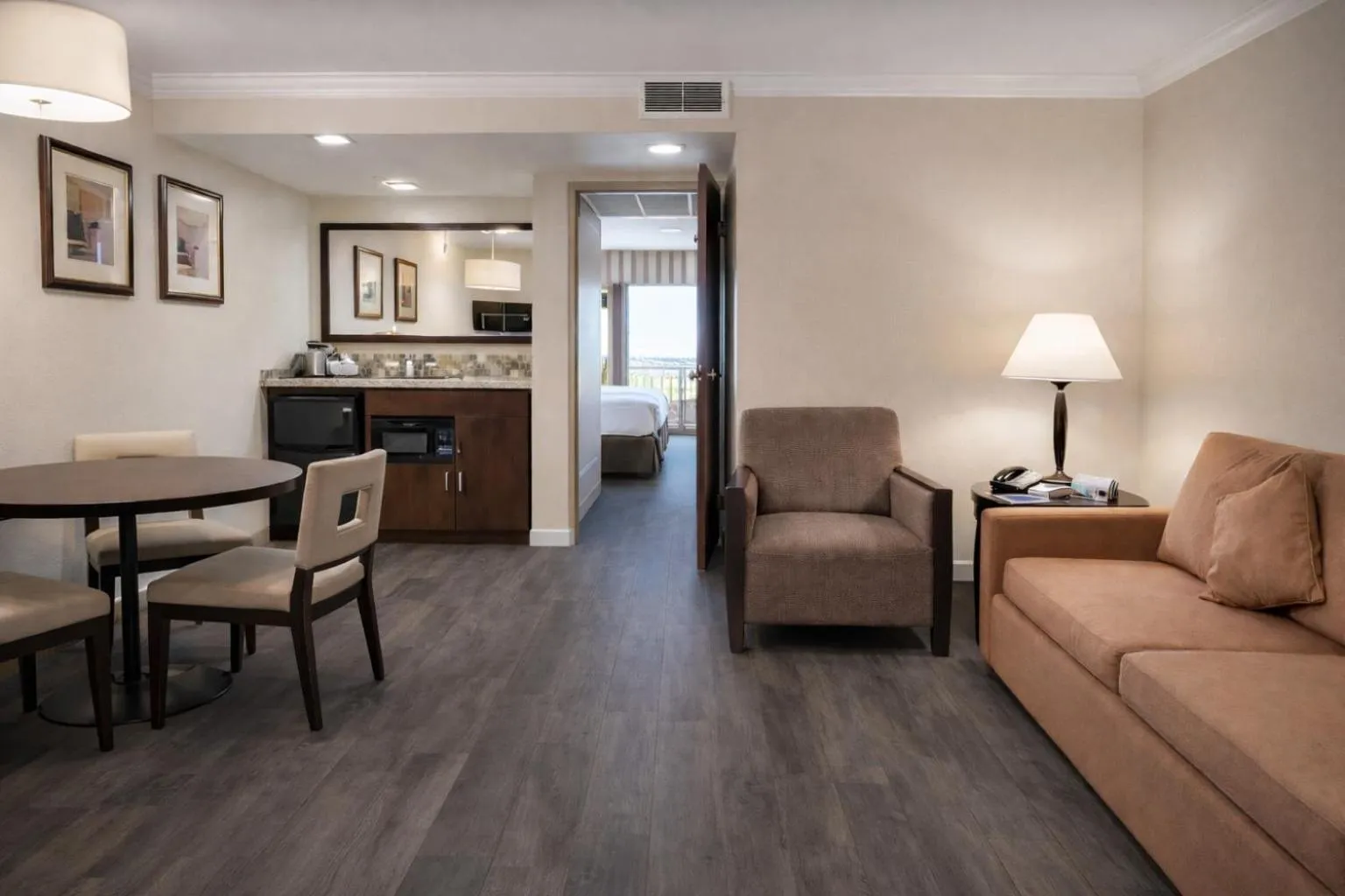 Living room in The Buena Park Grand Hotel & Suites