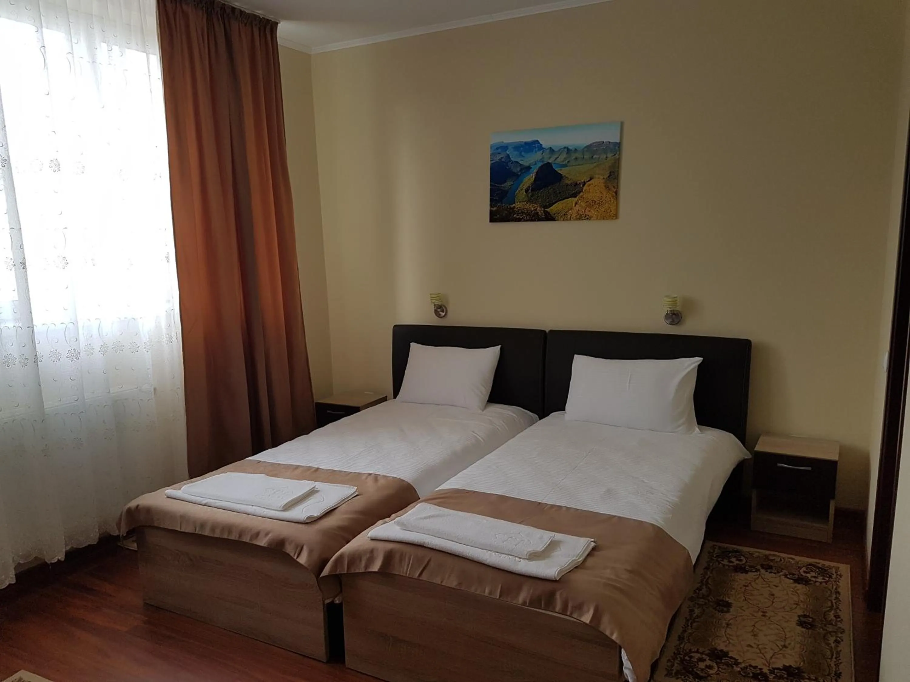 Day, Bed in Hotel New