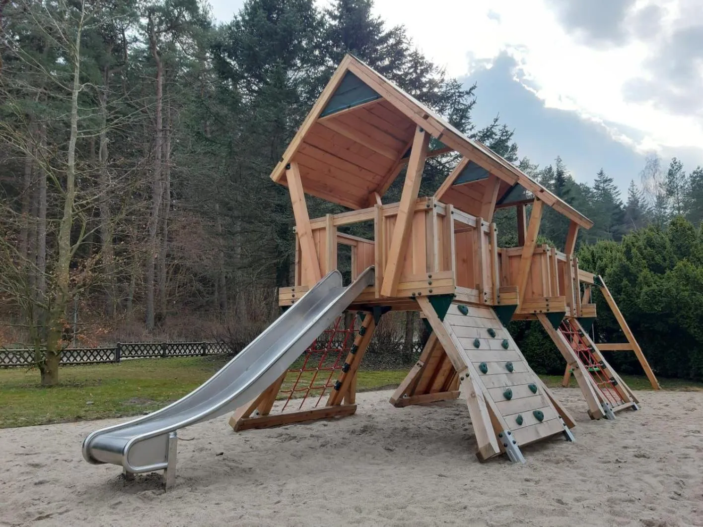 Property building in Hotel Königslinie