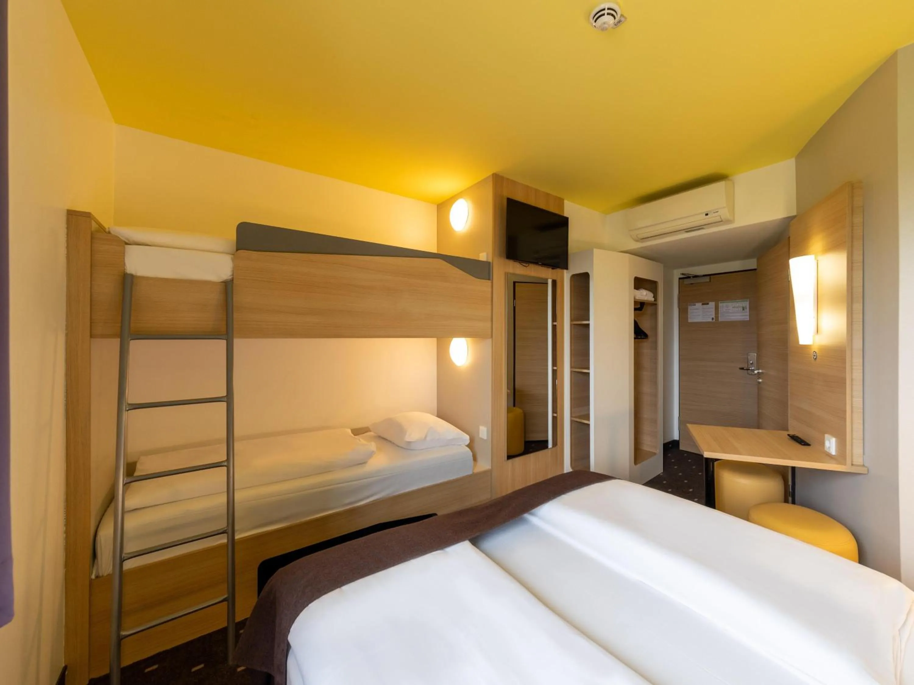 Bed in B&B Hotel Oberhausen am Centro