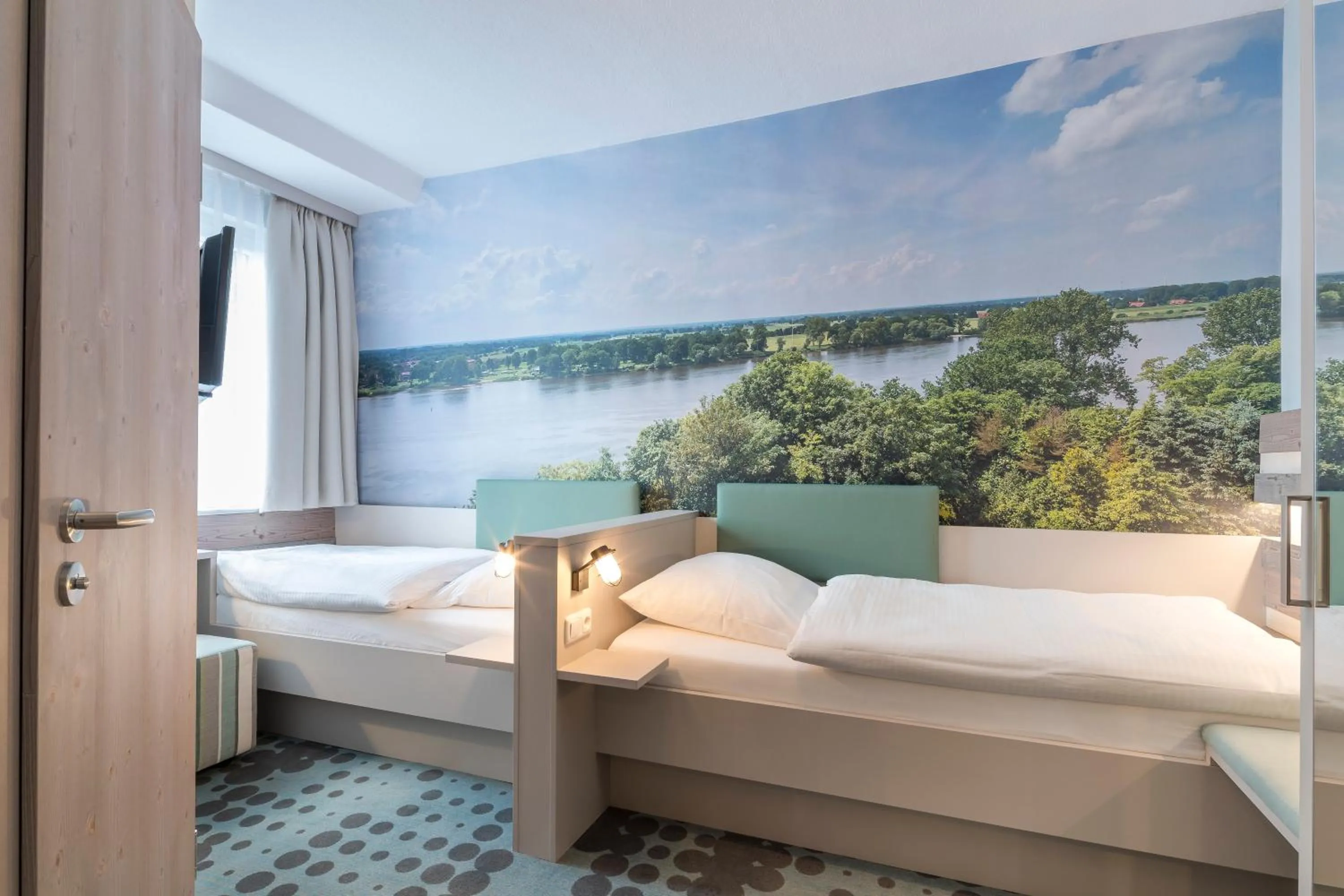 Photo of the whole room, Bed in Hotel Bellevue