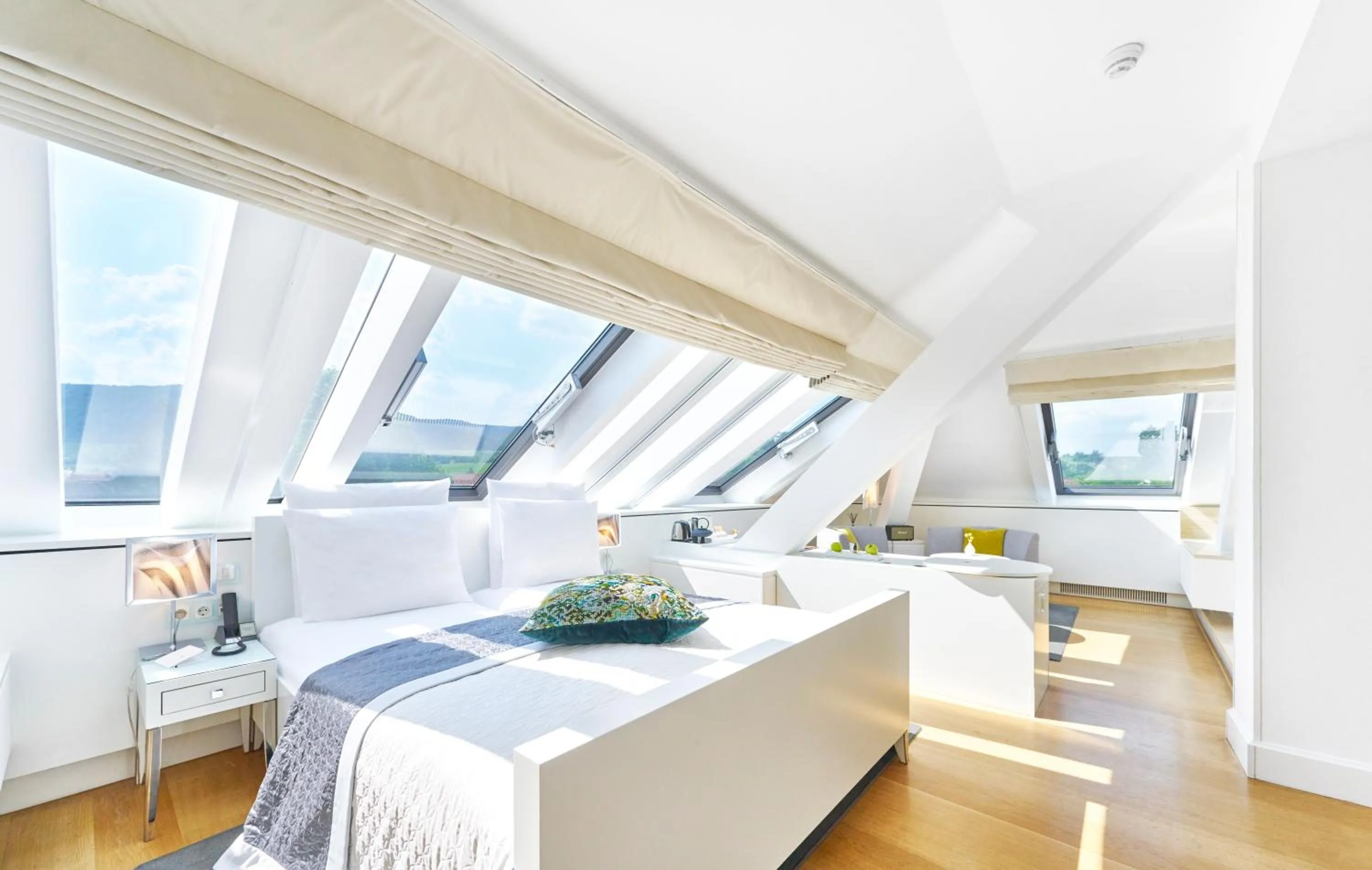 Photo of the whole room, Bed in Hotel Ketschauer Hof