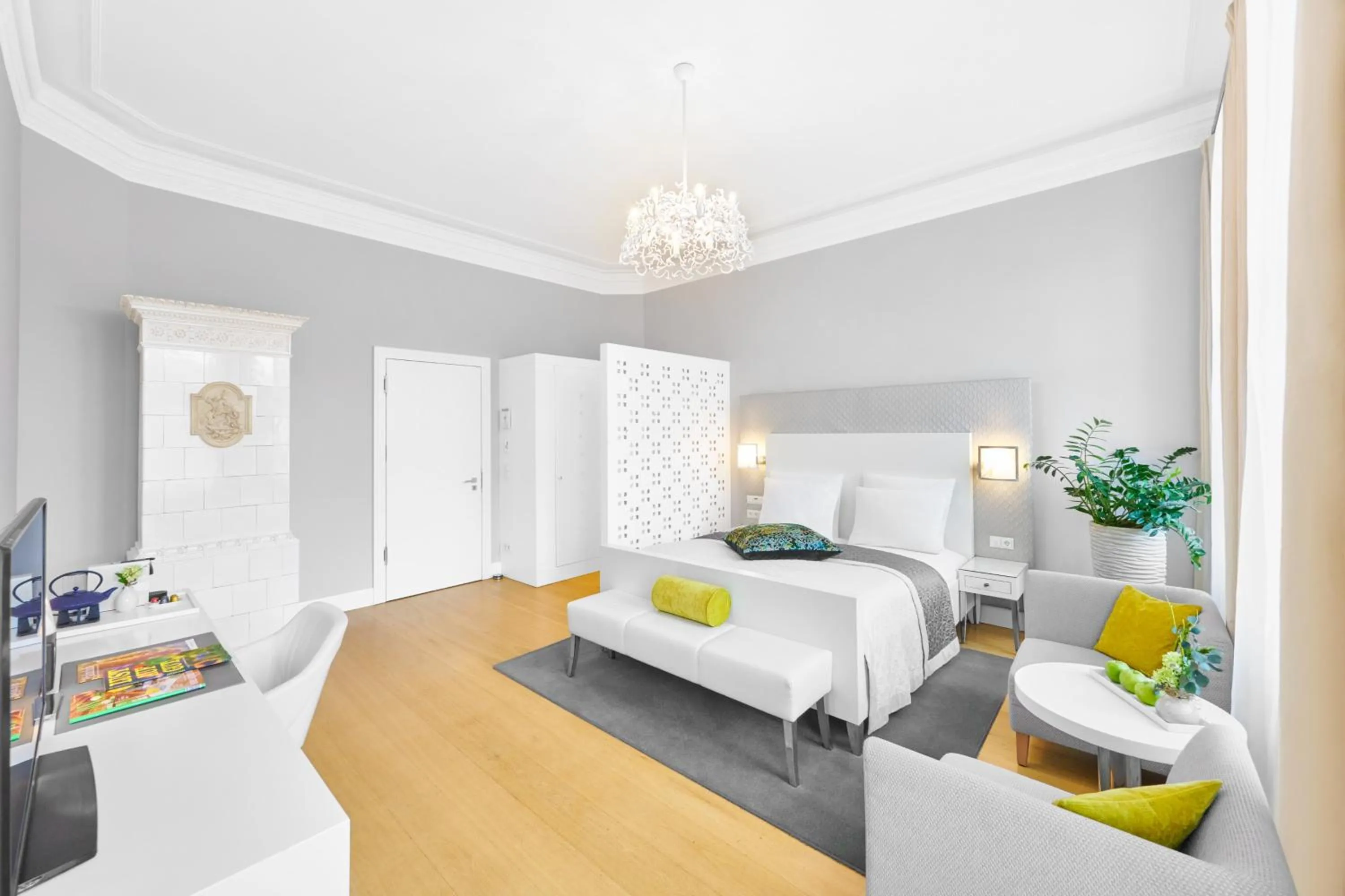 Photo of the whole room, Bed in Hotel Ketschauer Hof