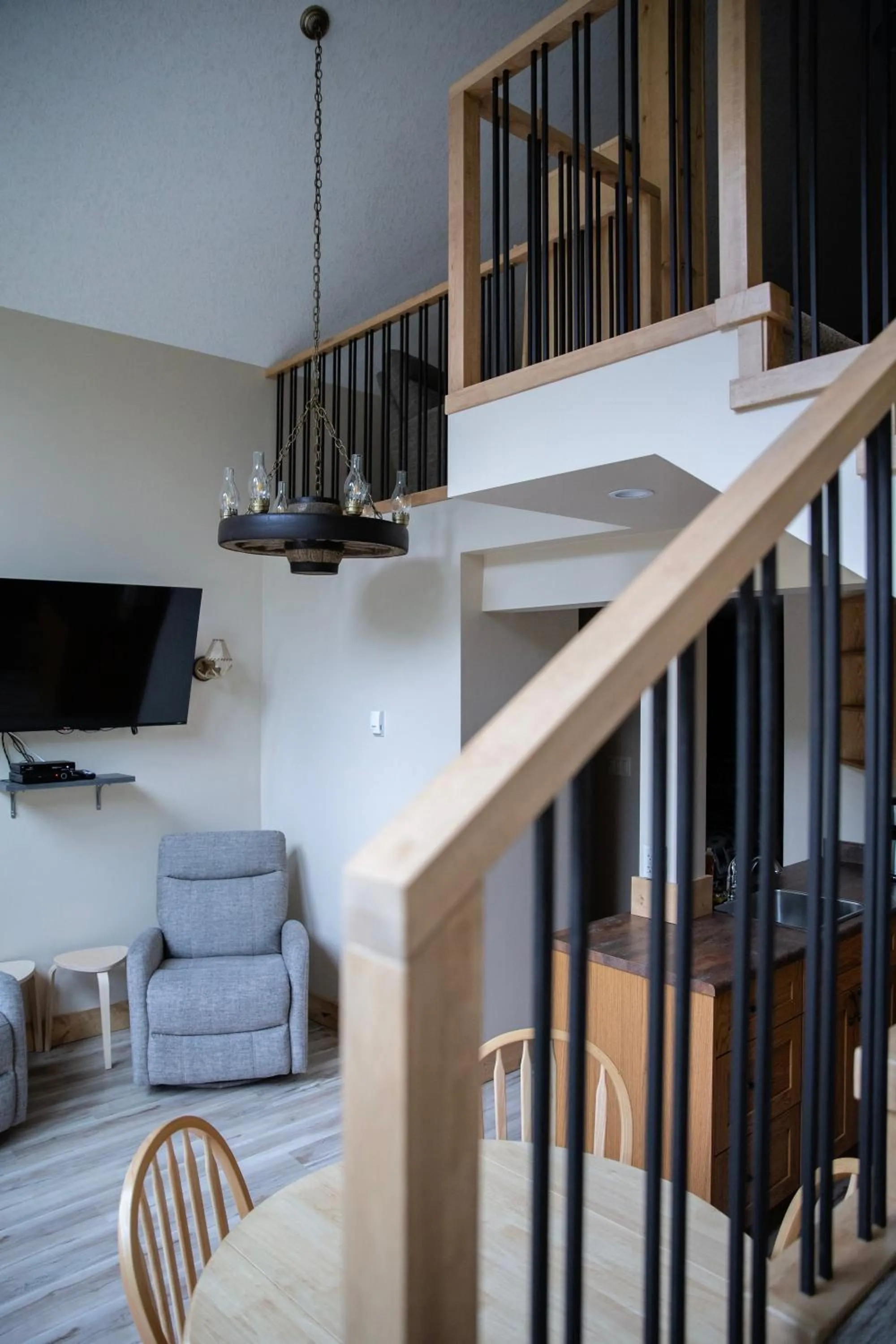 Living room in Jasper Gates Resort