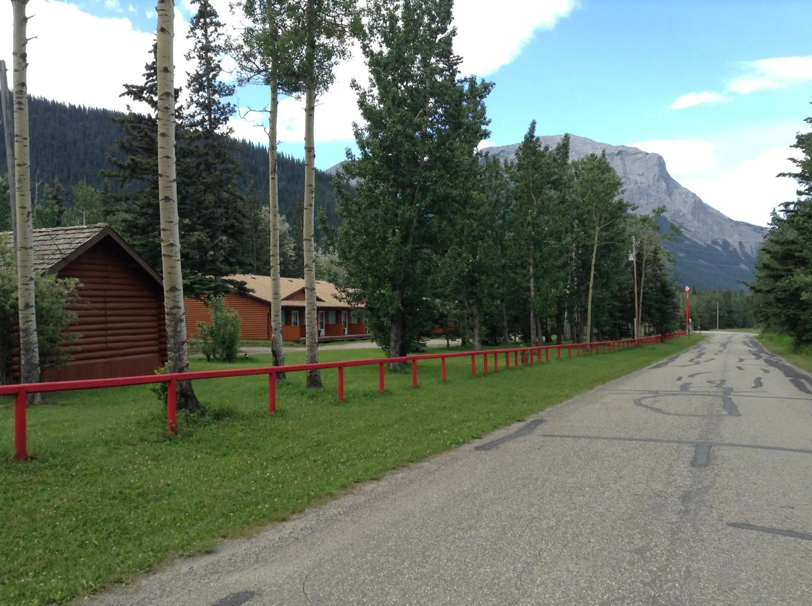 Area and facilities in Jasper Gates Resort