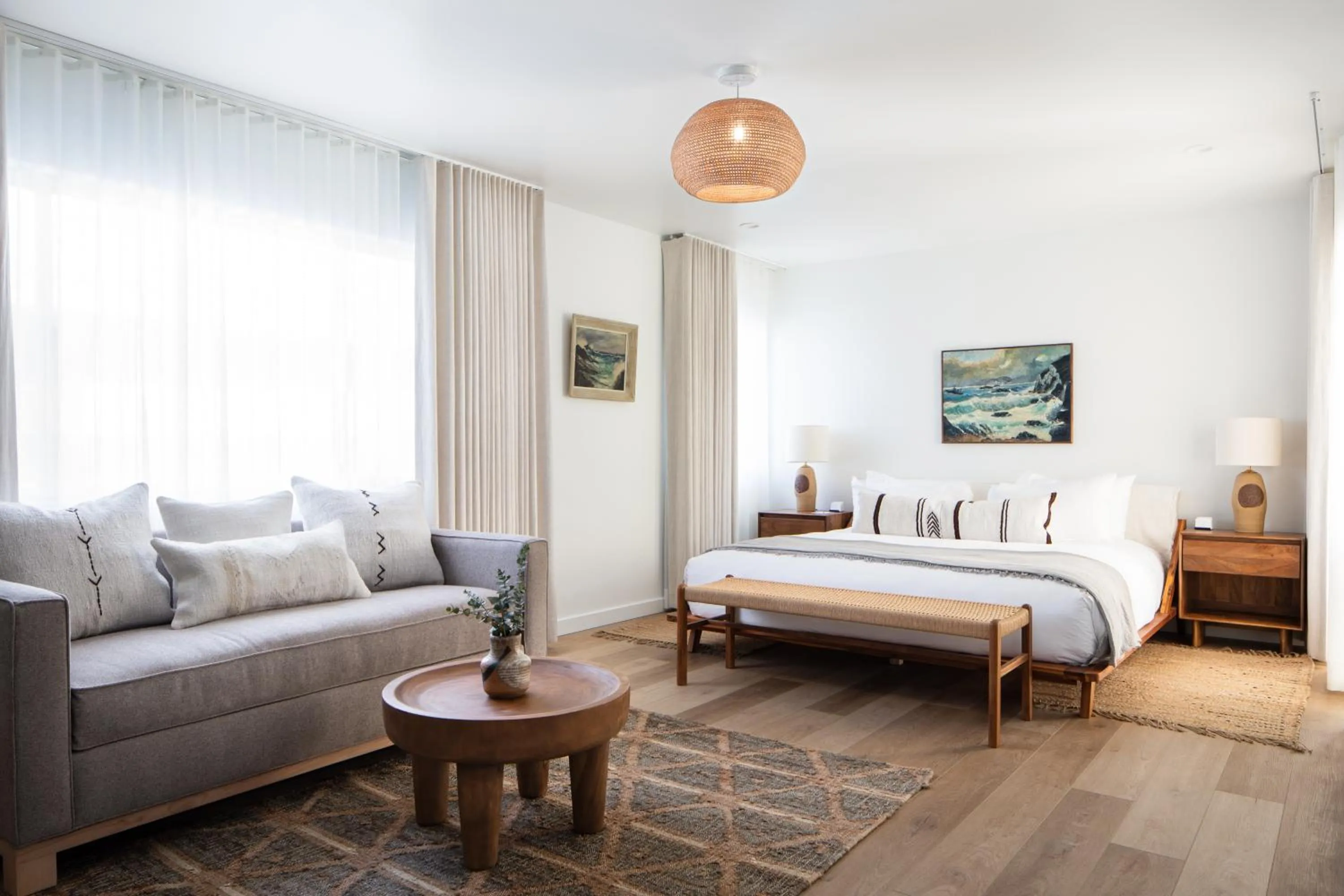 Bed in The Pearl Hotel