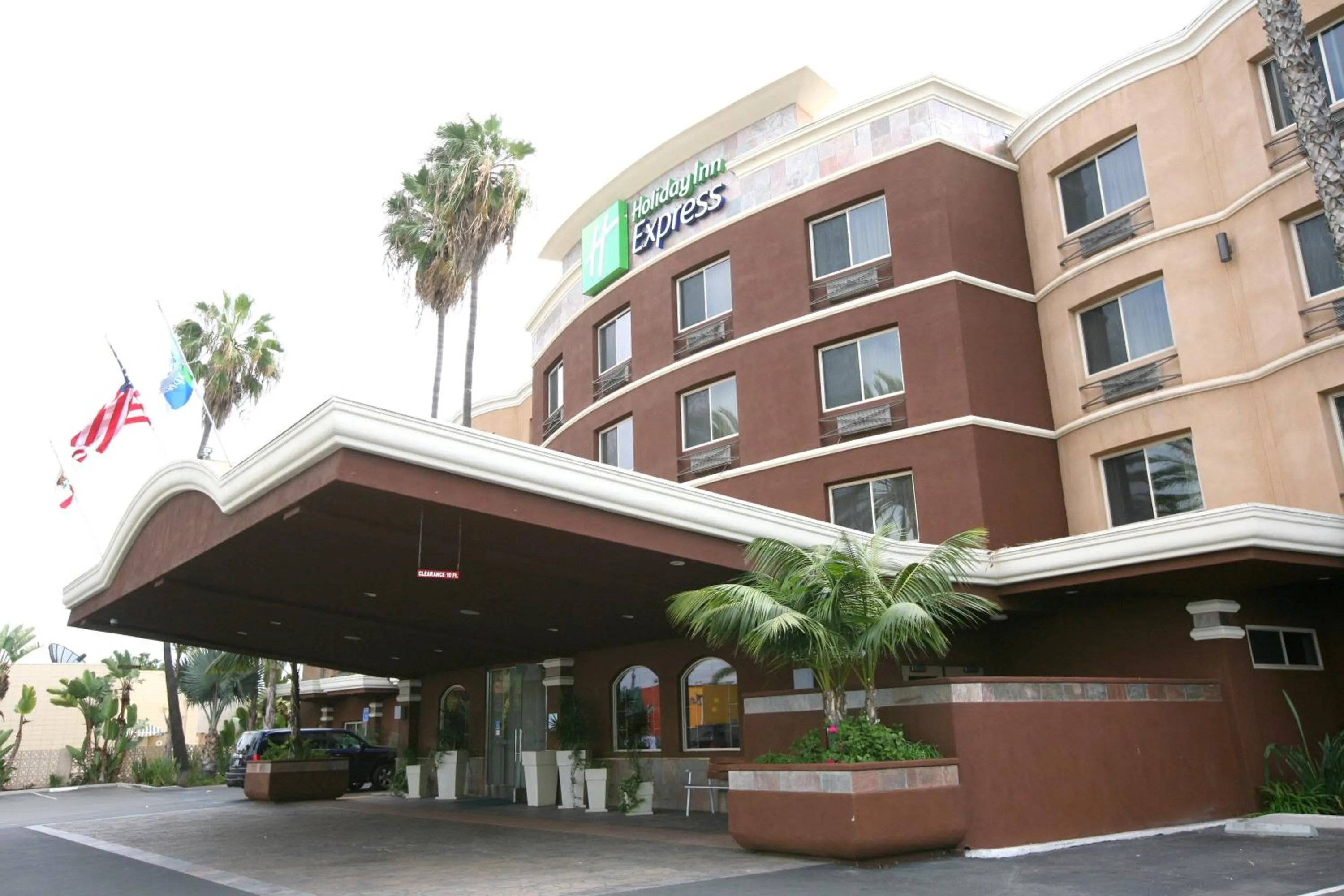 Property building in Holiday Inn Express San Diego South - Chula Vista by IHG