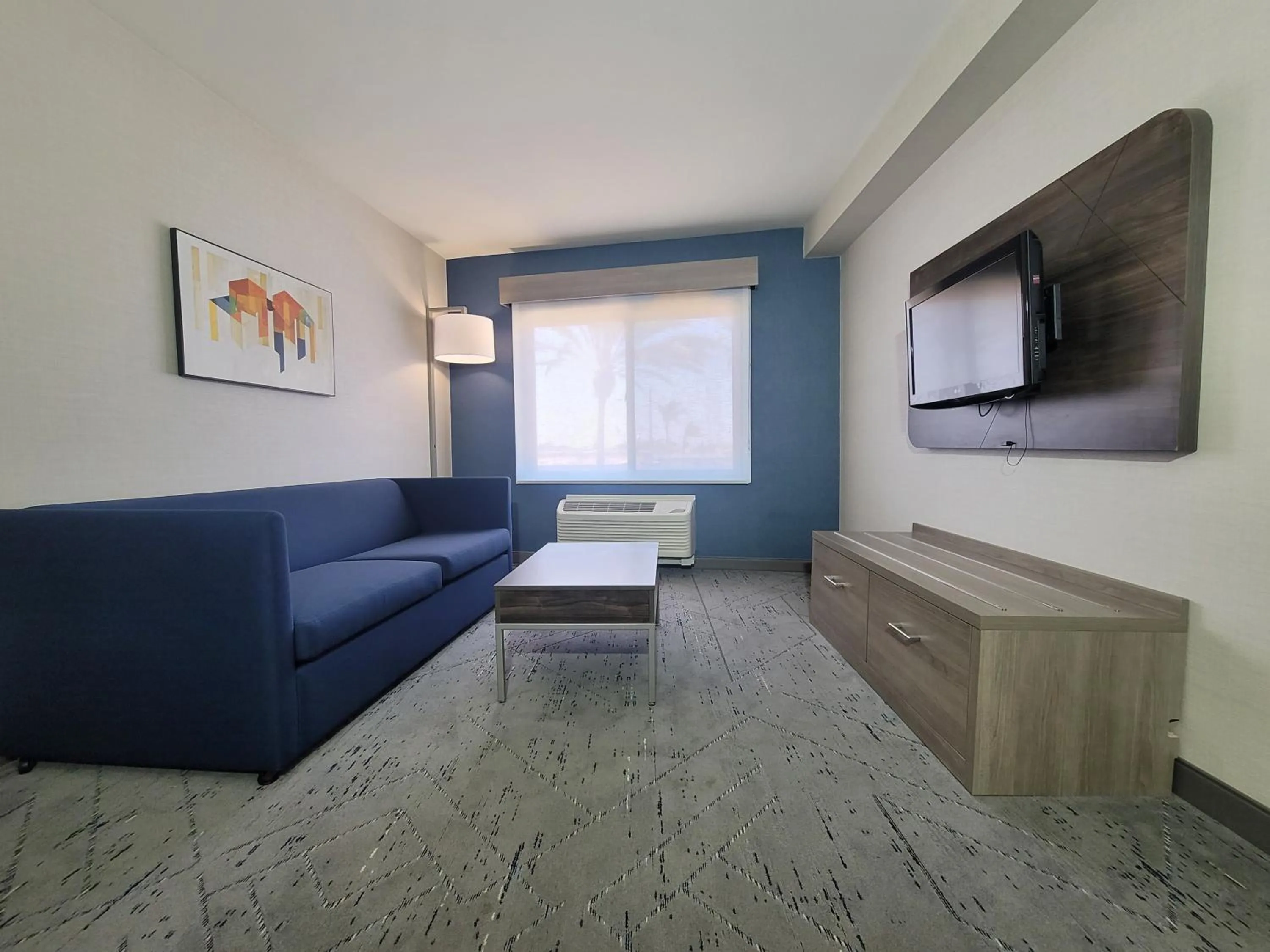 Holiday Inn Express San Diego South - Chula Vista by IHG