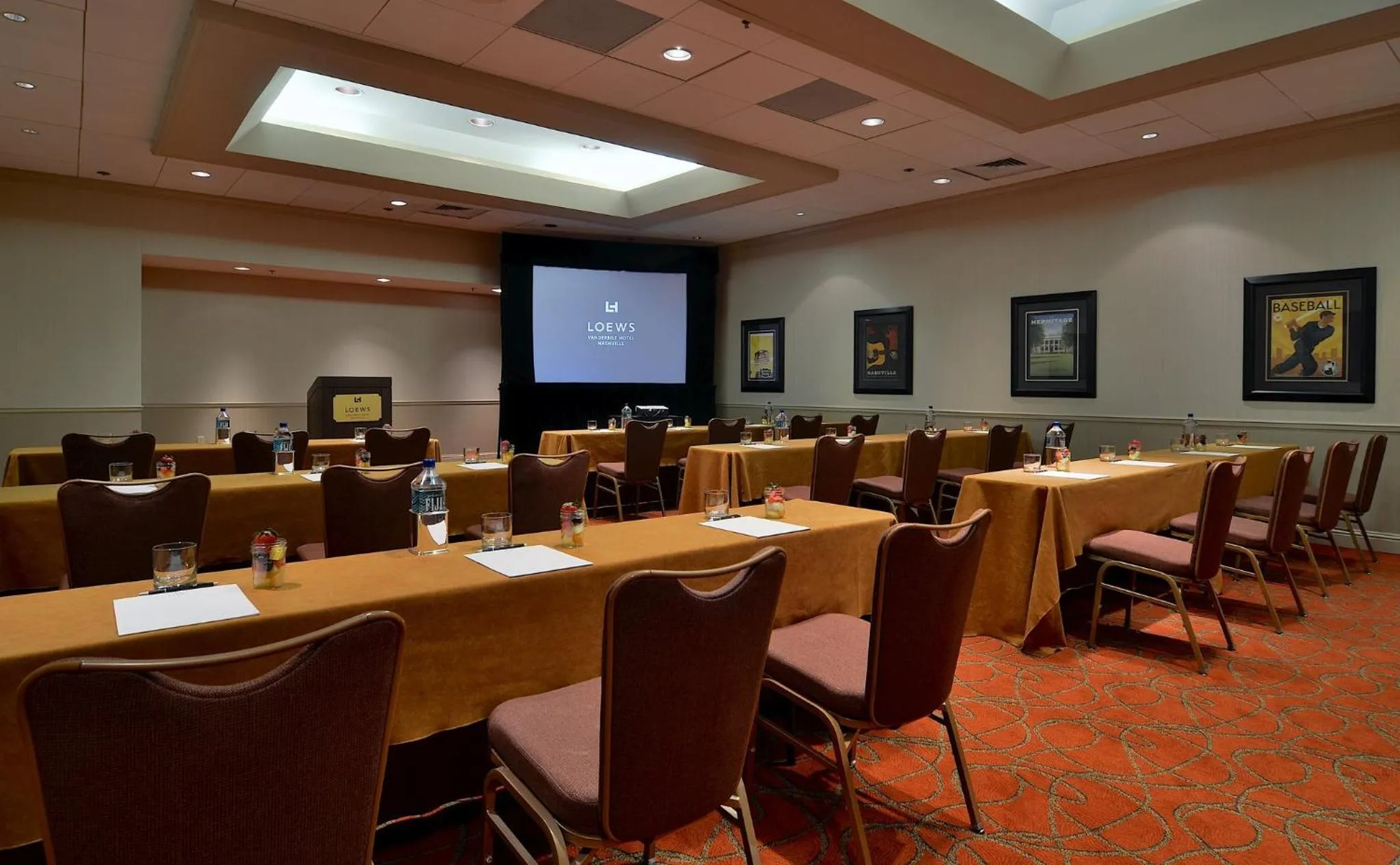 Restaurant/places to eat in Loews Nashville Hotel at Vanderbilt Plaza