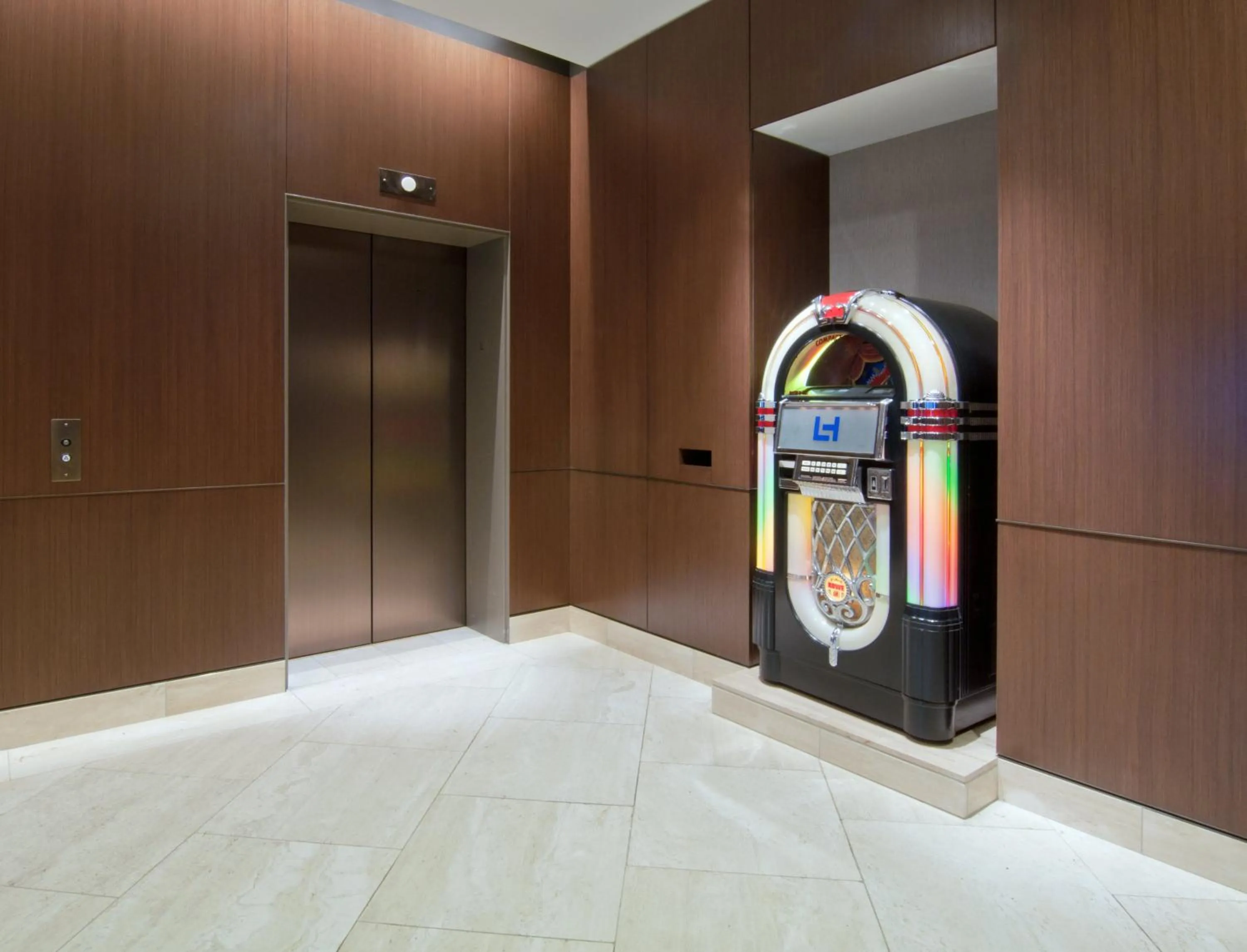 Lobby or reception in Loews Nashville Hotel at Vanderbilt Plaza